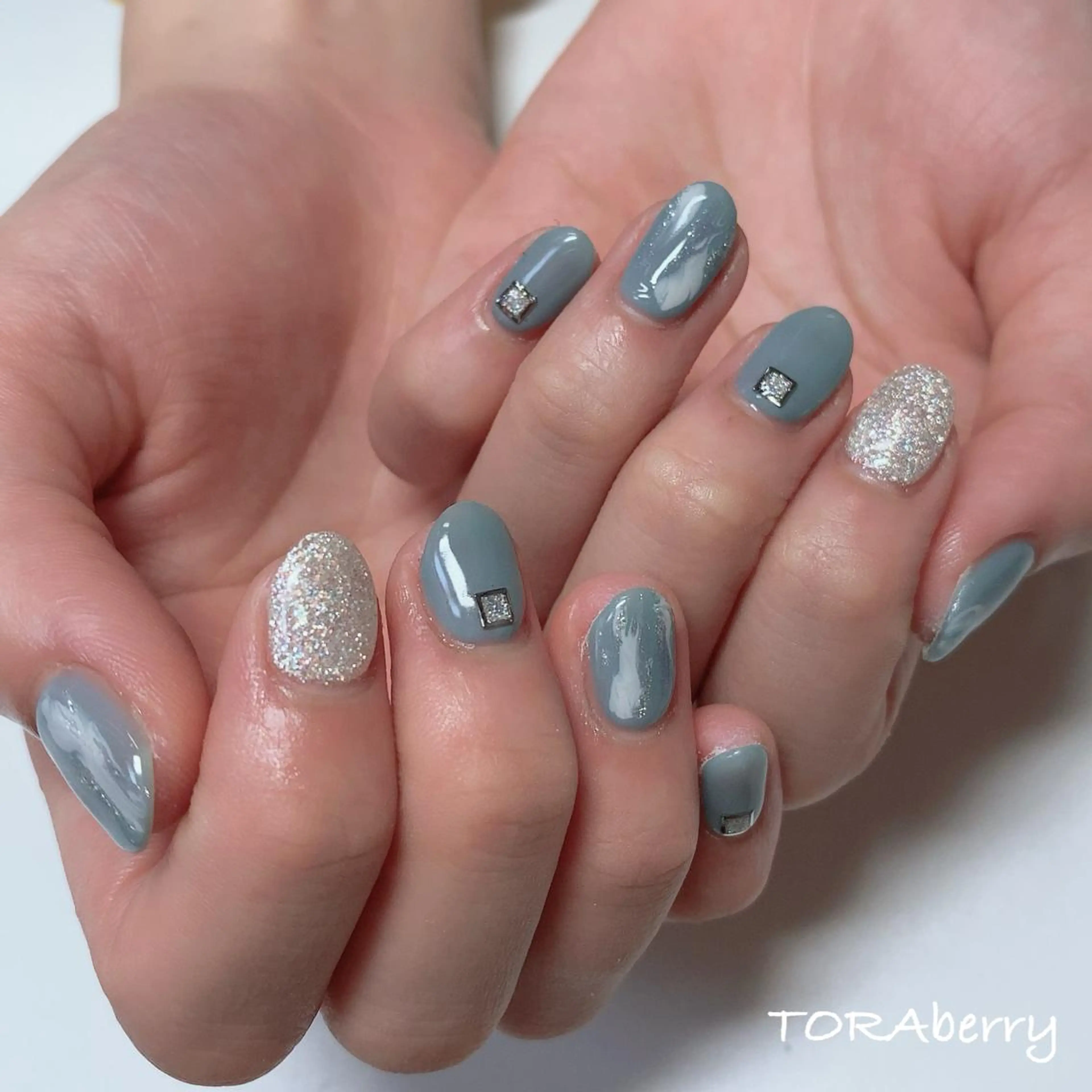 ネイル ネイリスト なつみのネイルデザイン