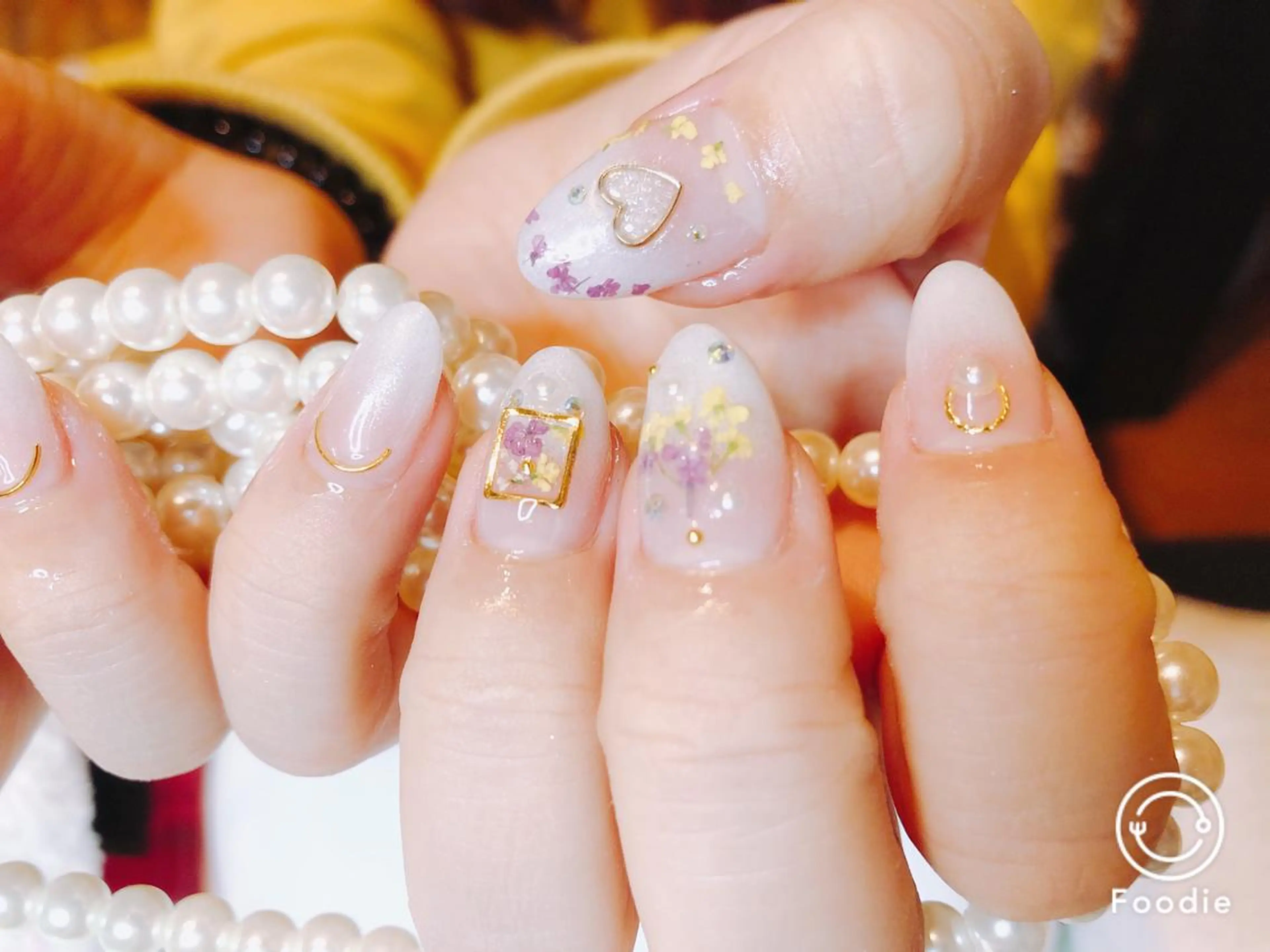 ミディアム ネイル 長さ出し専門 nynaのネイルデザイン