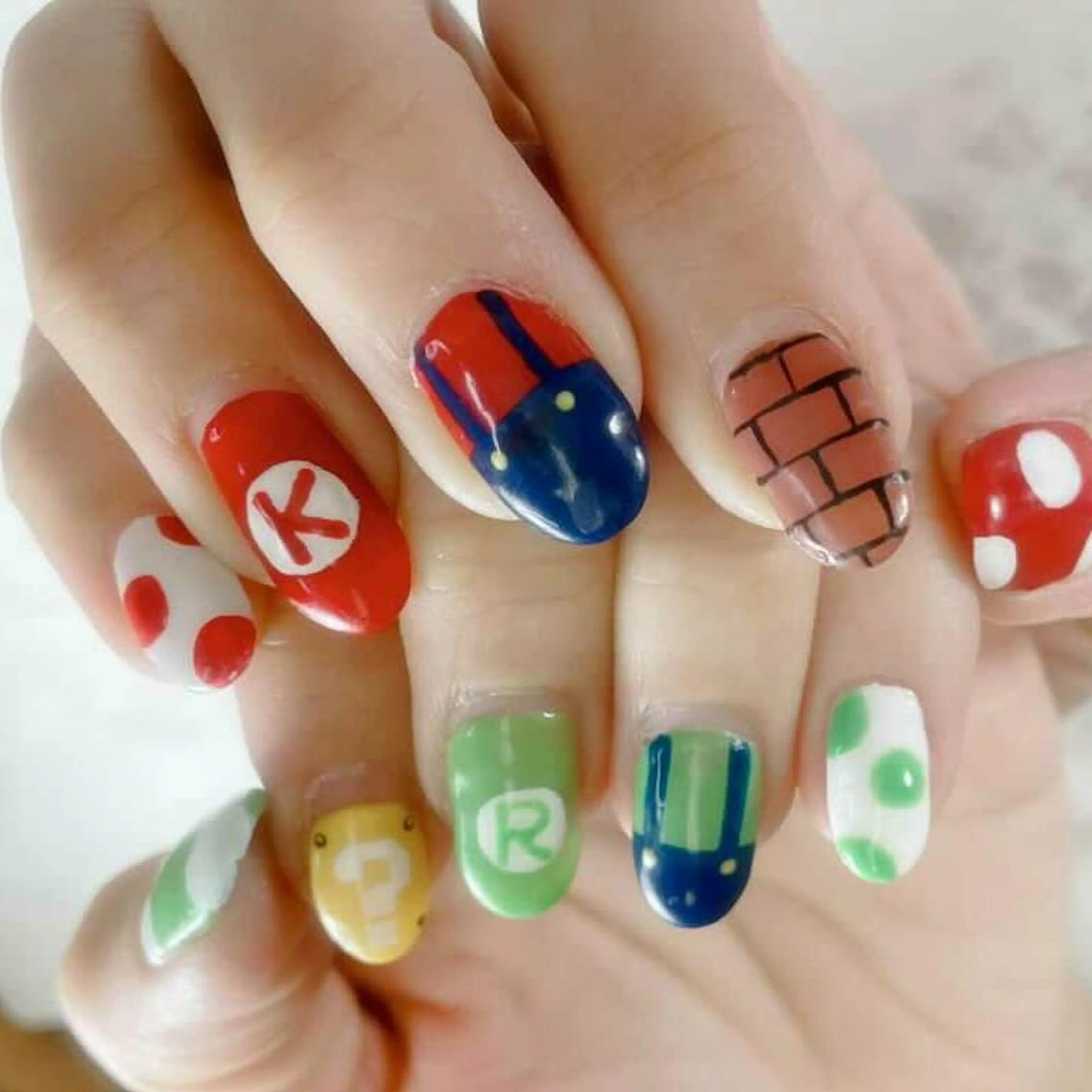 ネイル ハンドネイル 林 珠里のネイルデザイン