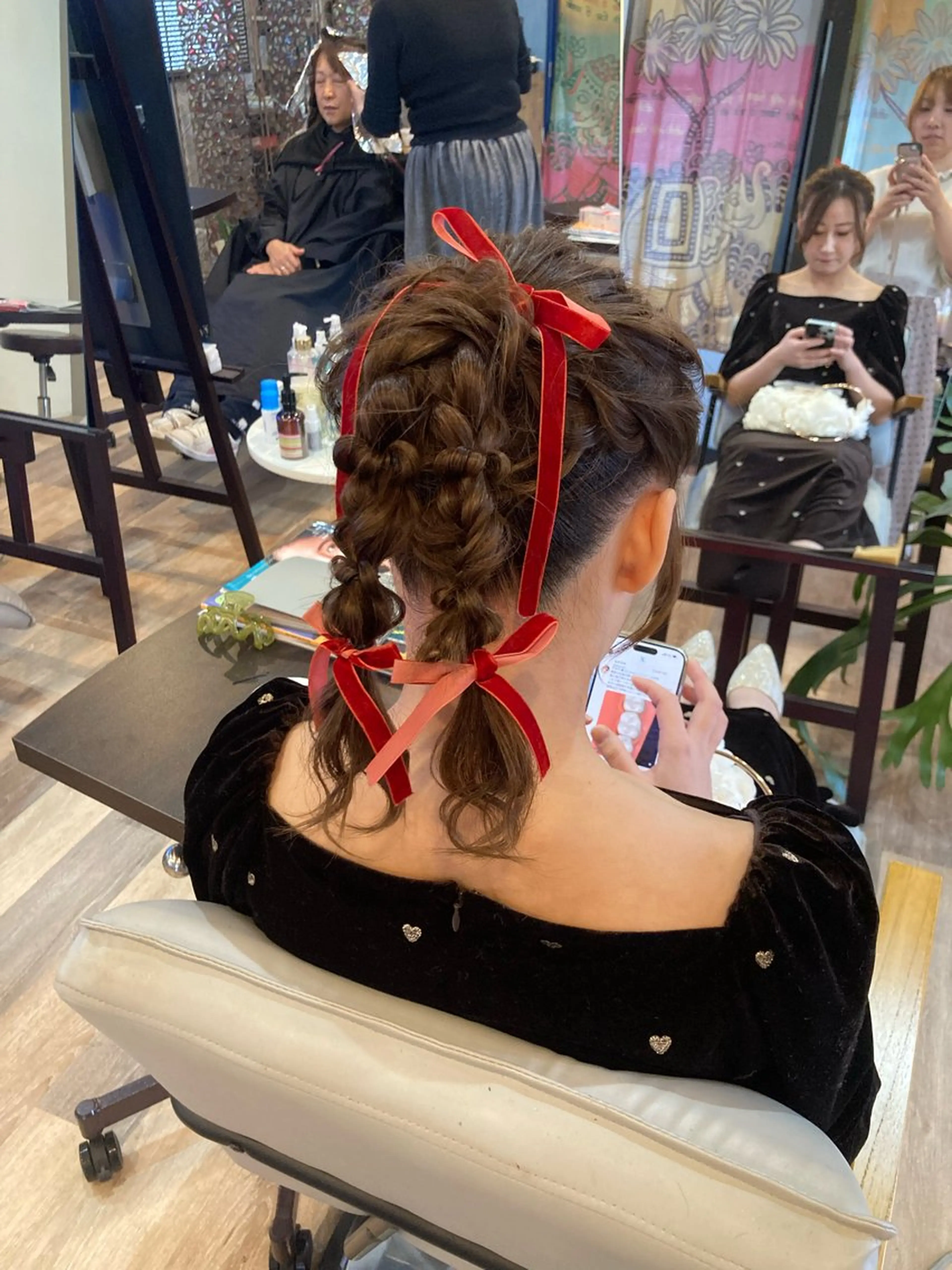 セミロング ヘアセット 中野 紹江のマツエク・マツパデザイン