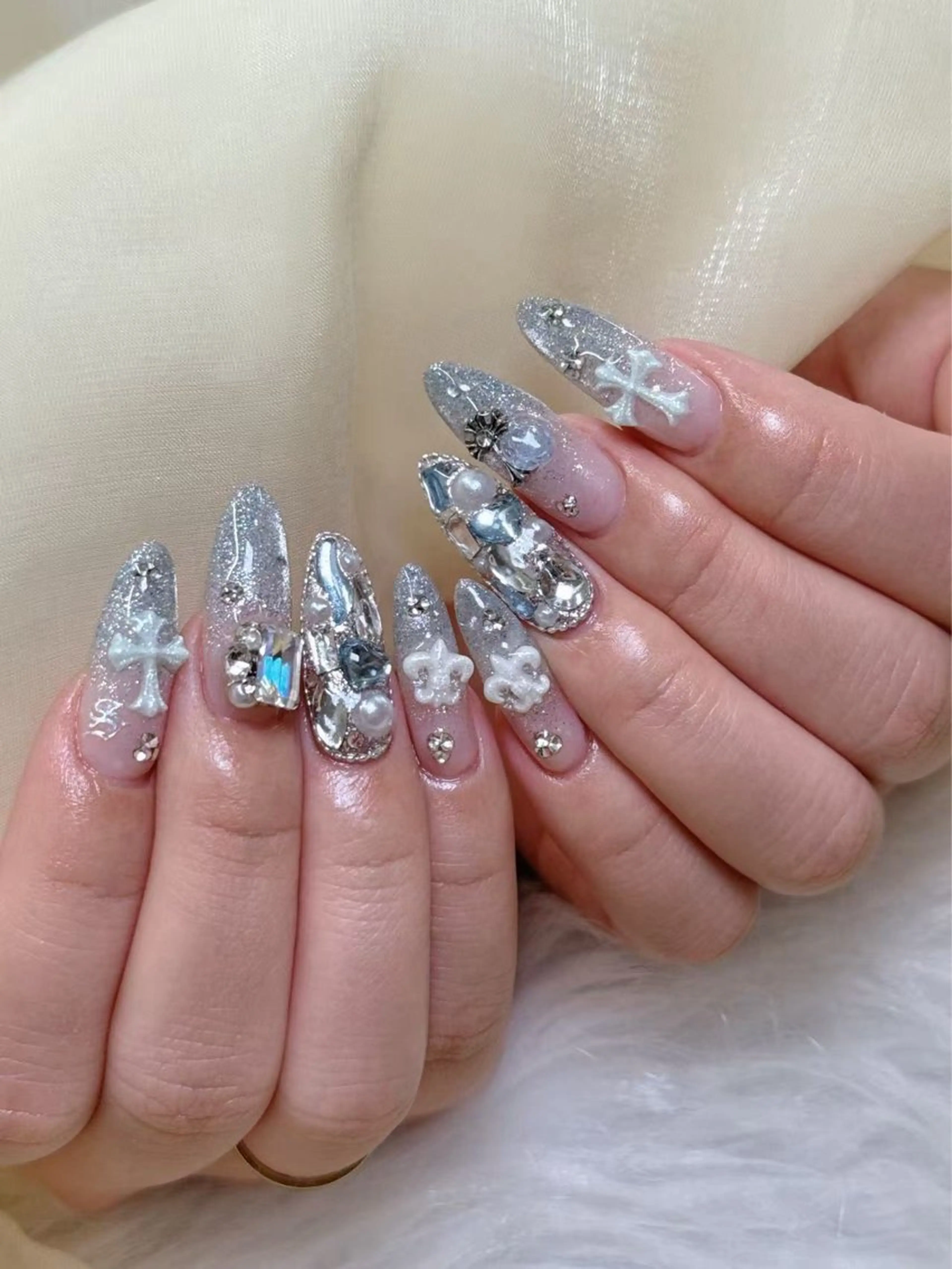 ネイル Glow Nail スカルプ専門店のネイルデザイン