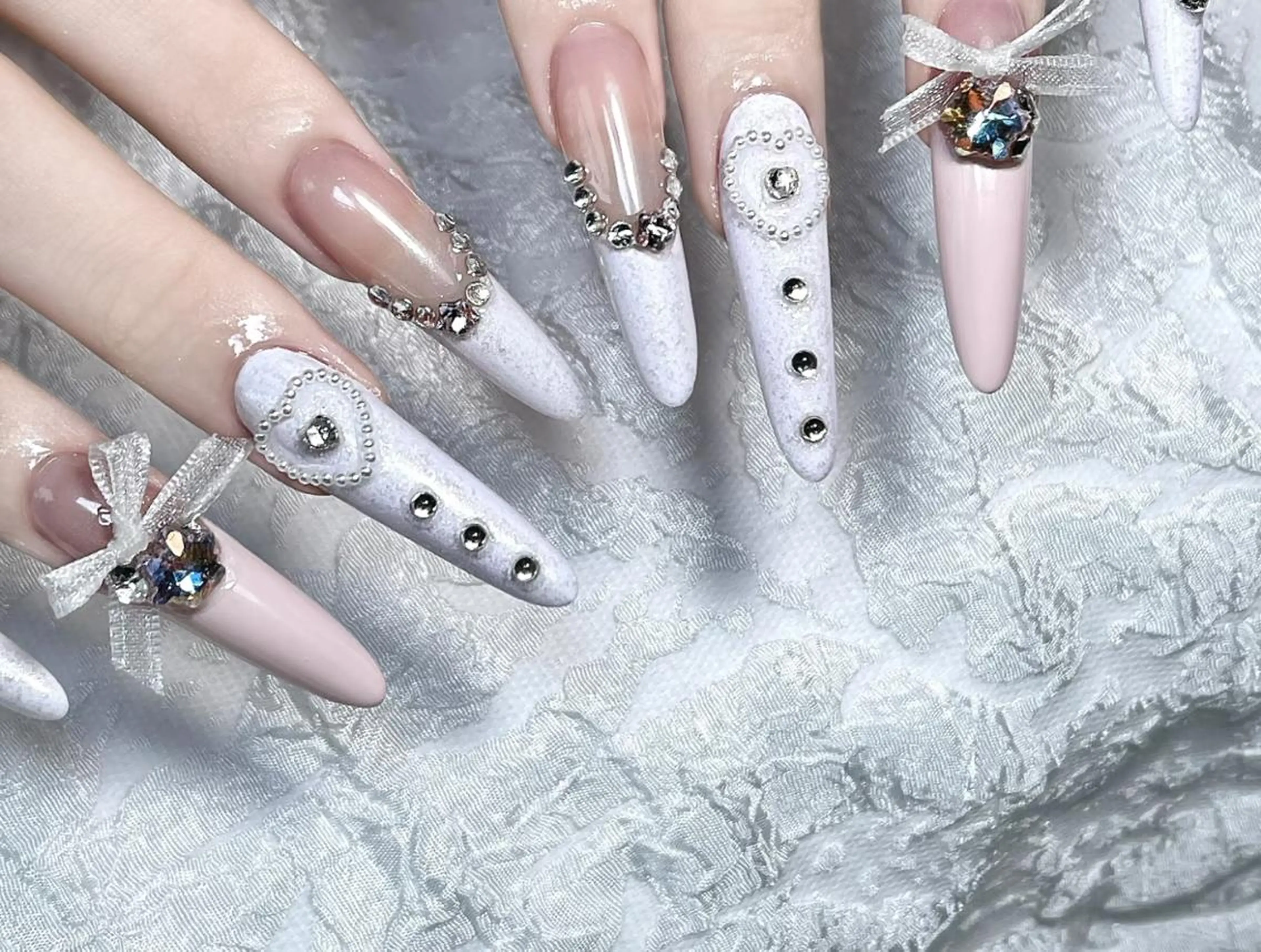 ネイル ハンドネイル ハンドケア 🍑 momo_nailのネイルデザイン