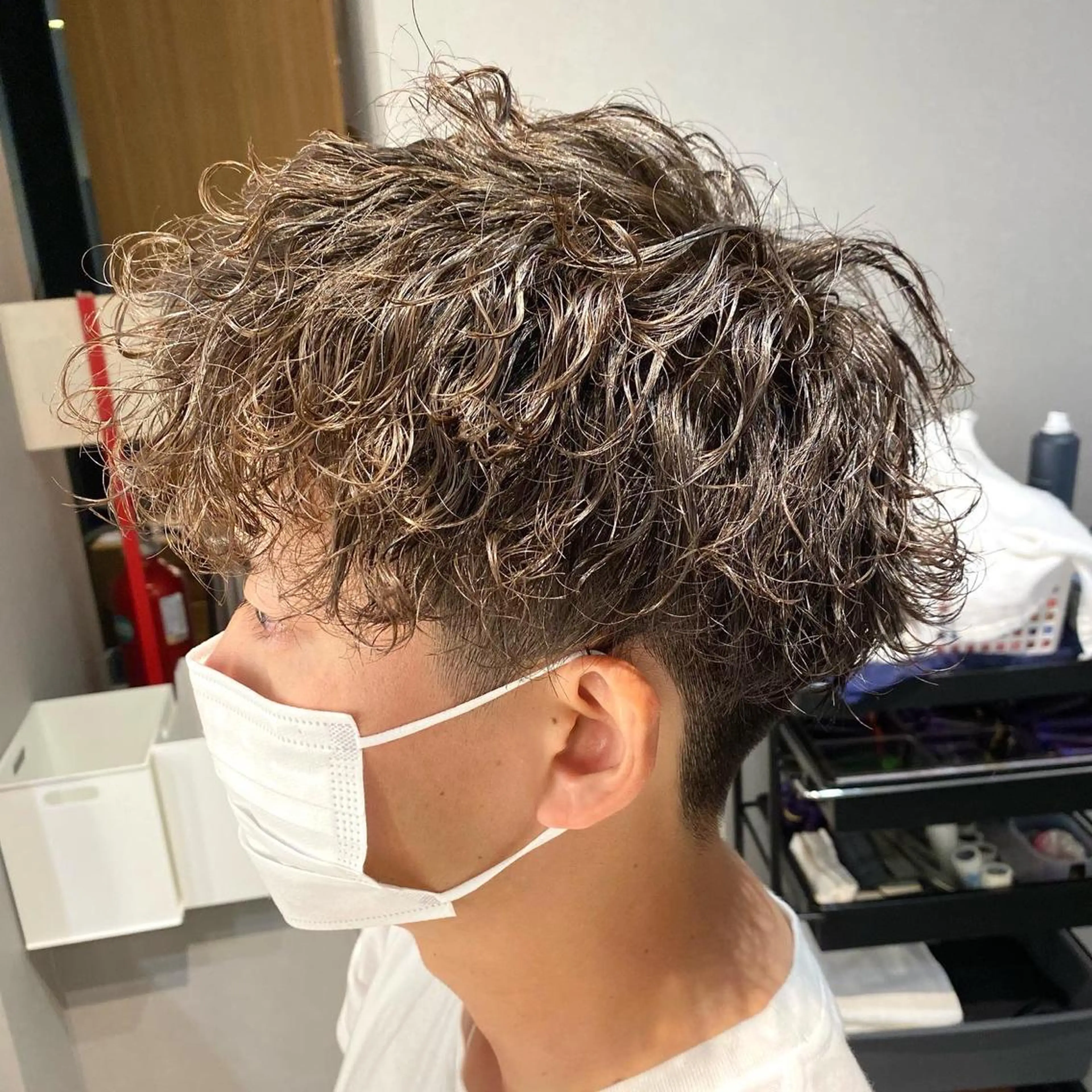 ミディアム パーマ メンズ unopulir 景山　凌のヘアスタイル