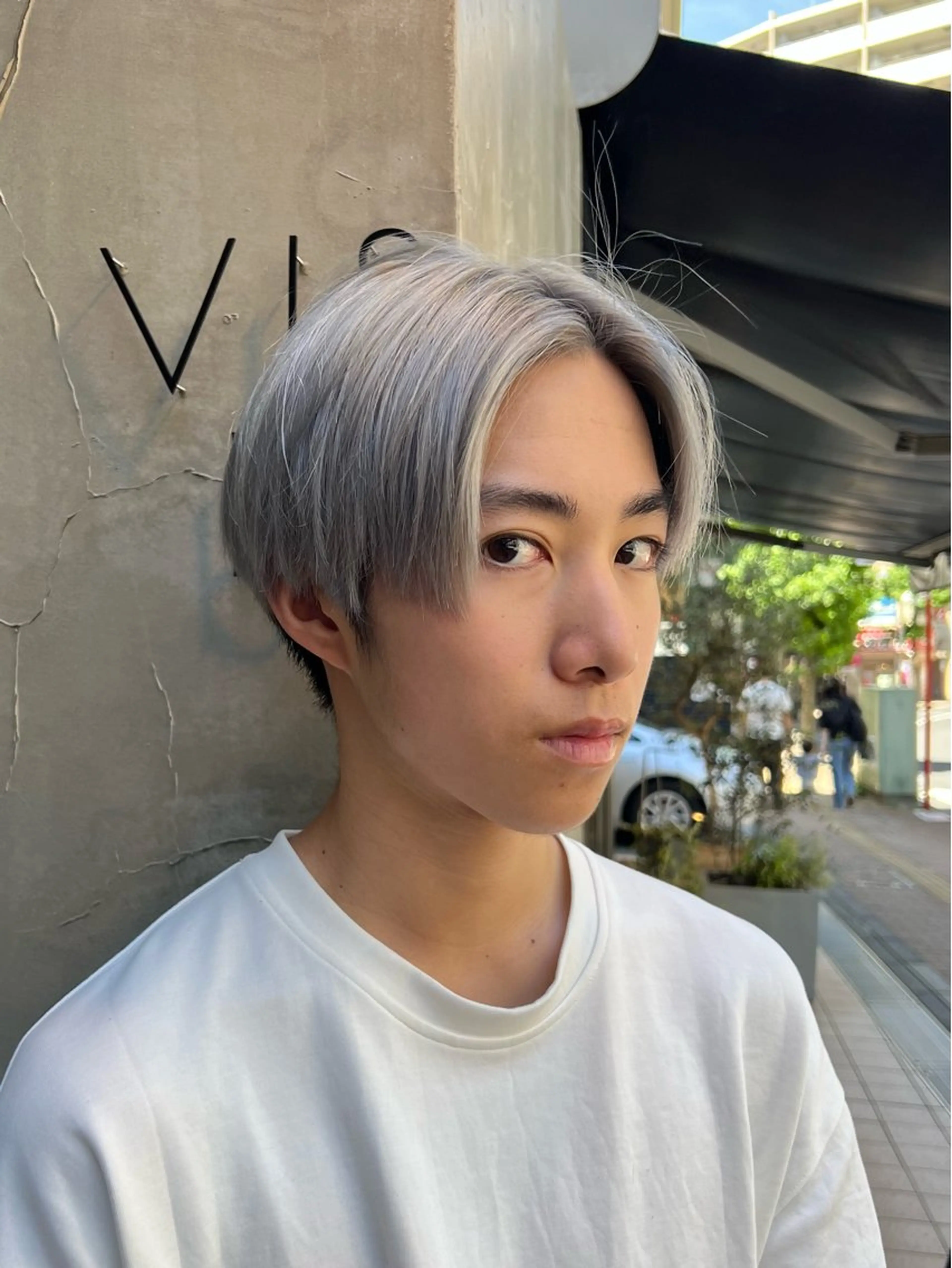 カラー メンズ メンズハイトーン ブロンド 透明感カラー ハイトーンカラー シルバー カット ヘアカラー トリートメント いぐちしょうた🫧 VISAGEbaskのヘアスタイル