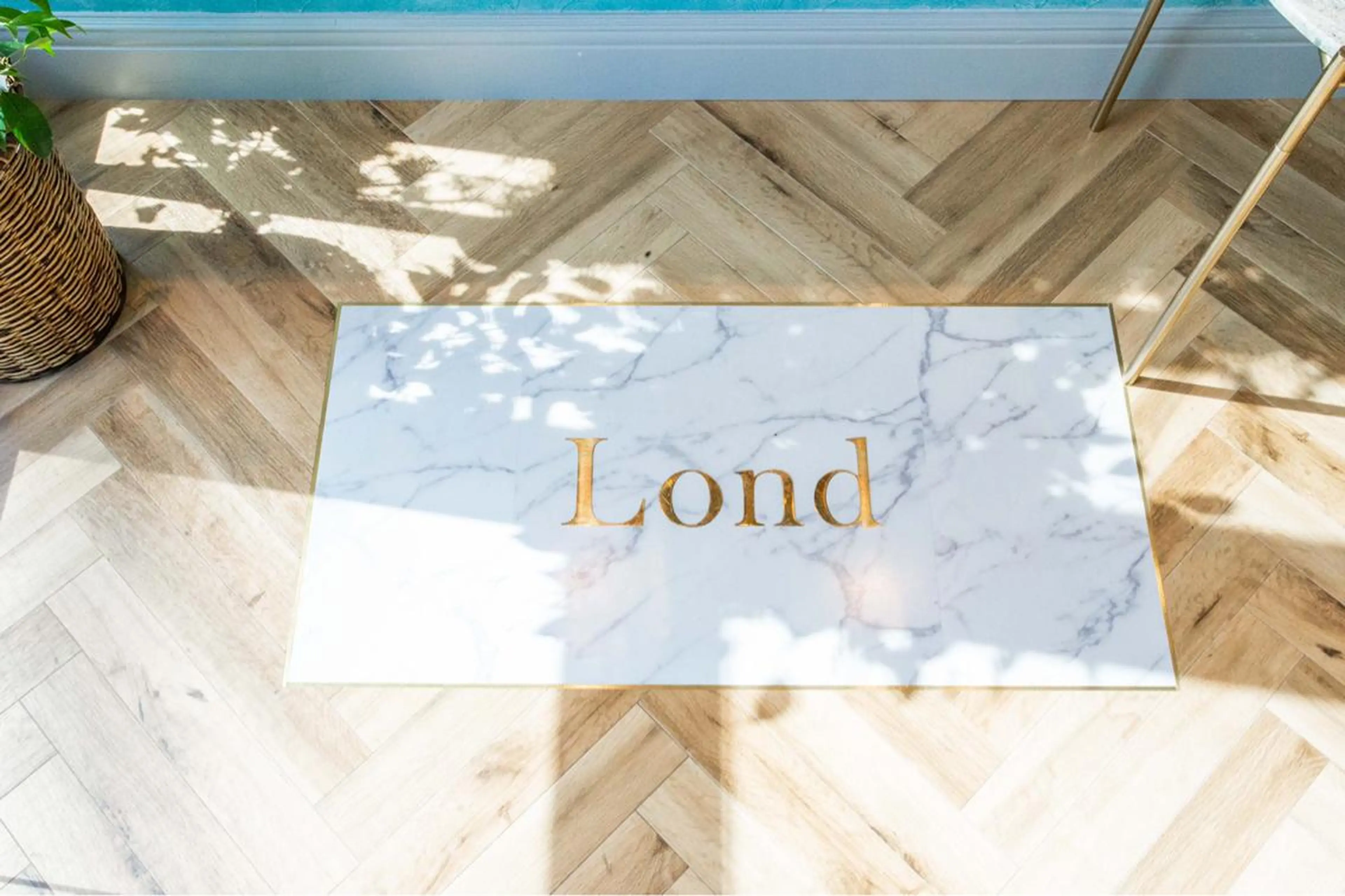 山本翔一郎 韓国顔周りレイヤーのヘアスタイル