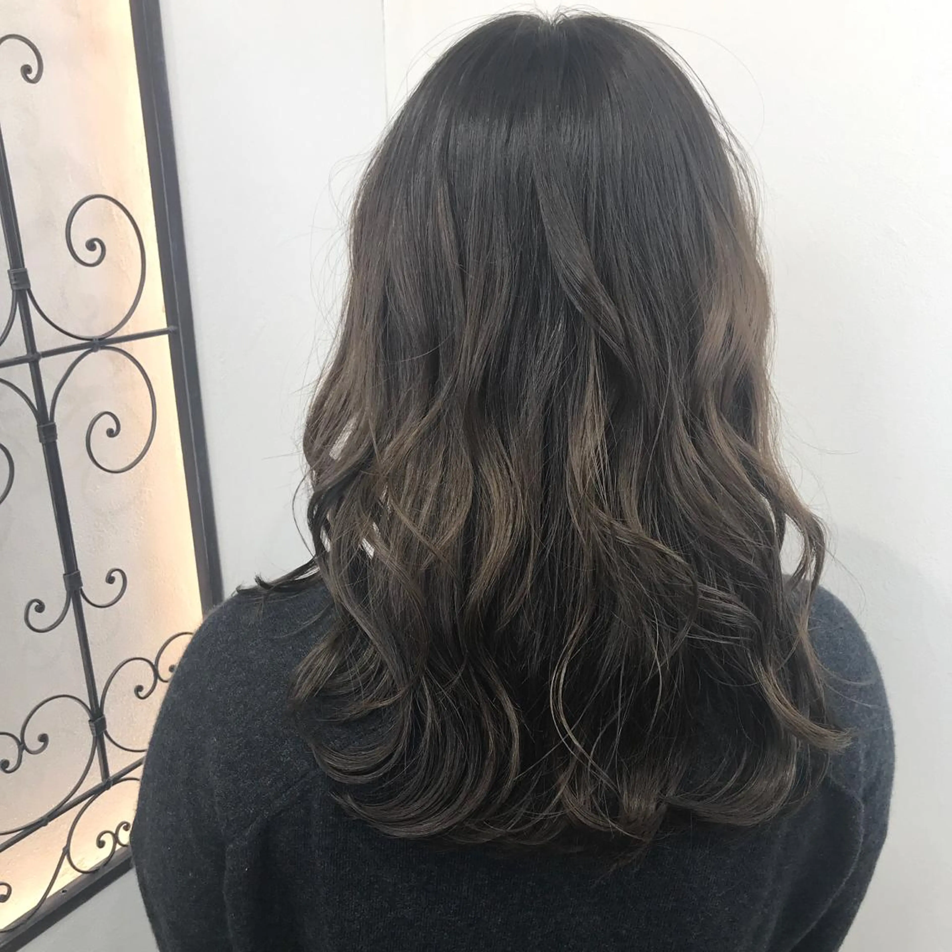 ミディアム カラー AVANCE 長尾 尚悟のヘアスタイル