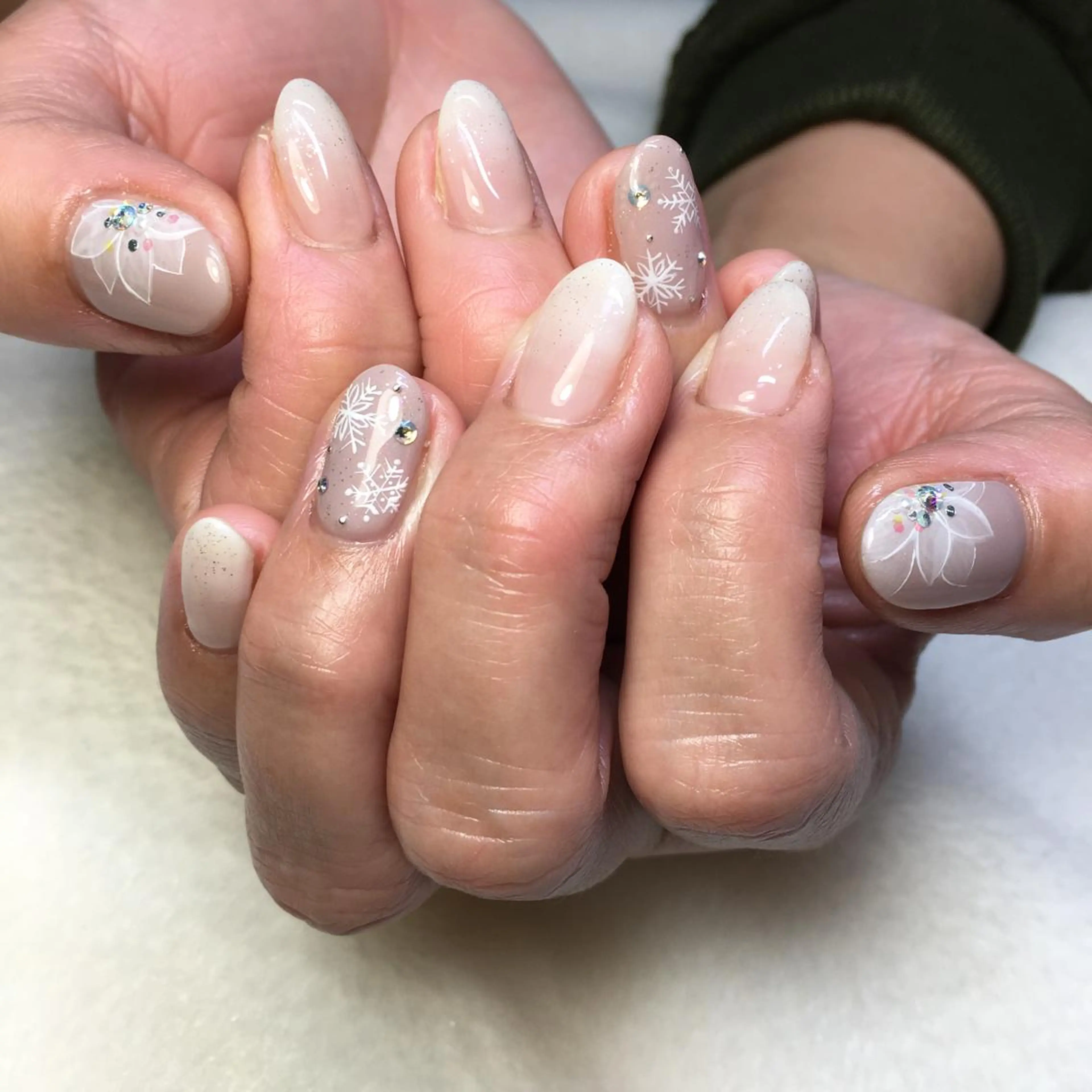 ネイル ハンドネイル kipinail 川﨑えりかのネイルデザイン