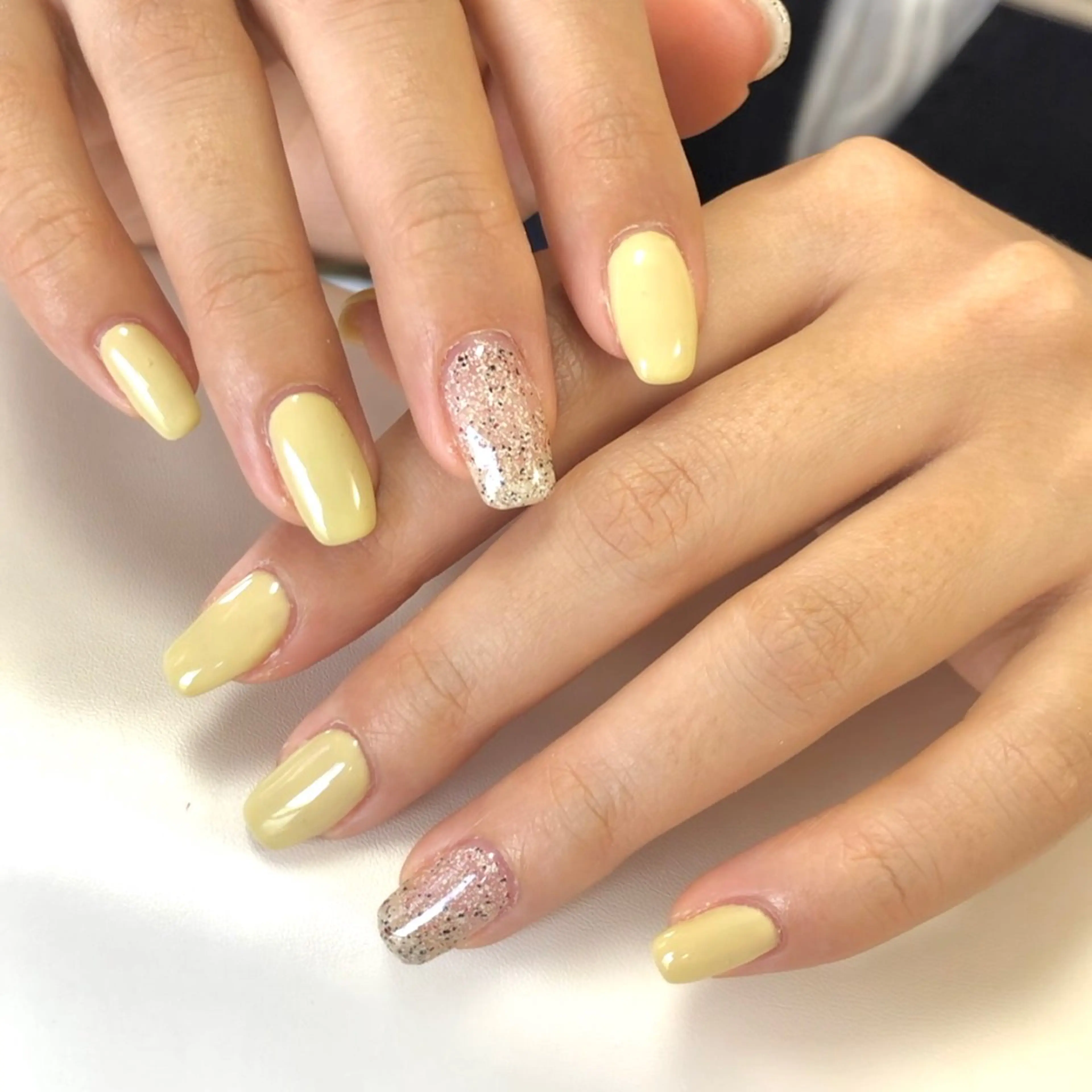 ネイル ワンカラーネイル シンプルネイル スクエアネイル ネイルチップ ハンドネイル salon *meehoのネイルデザイン