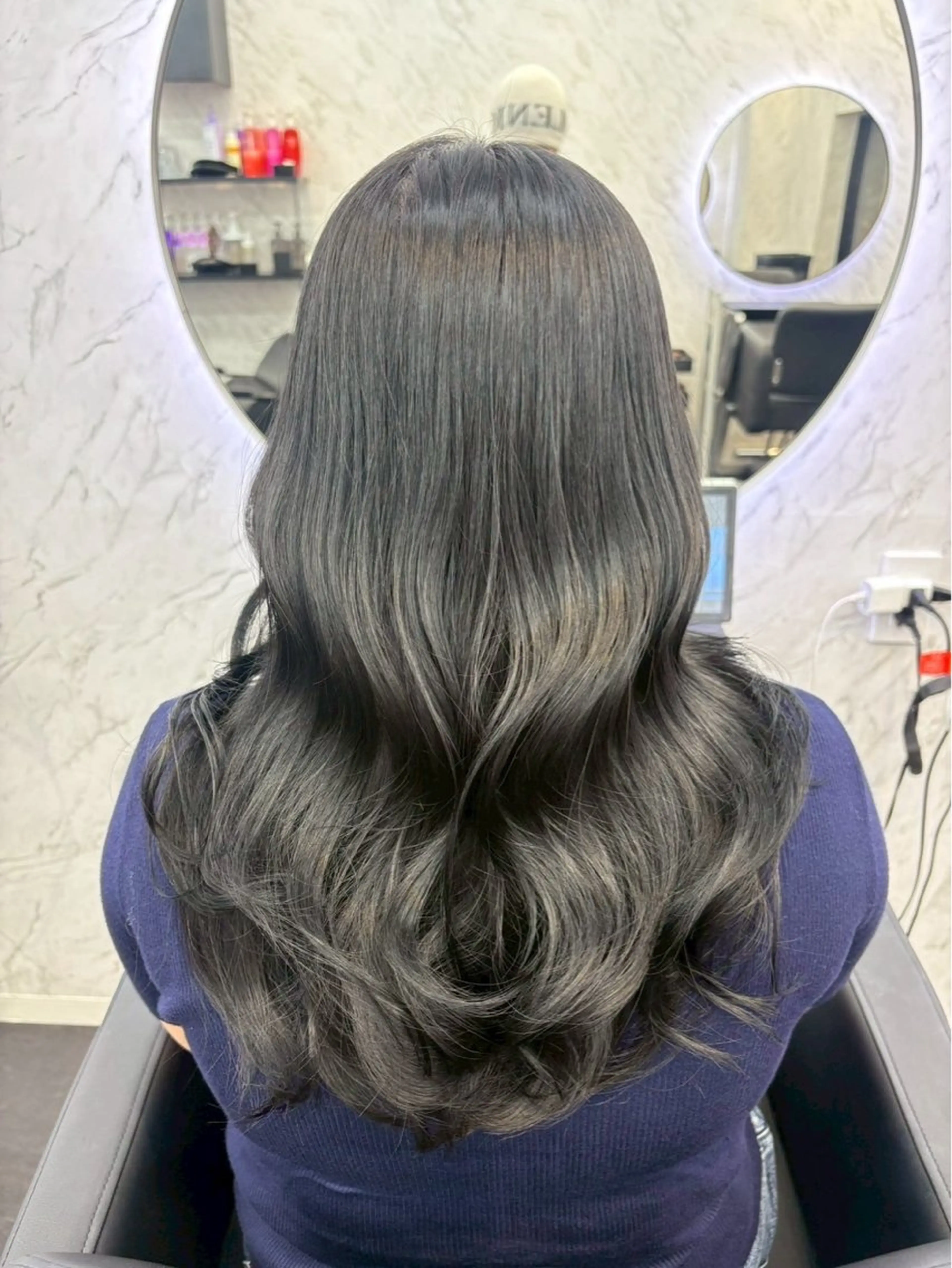 ロング カラー グレージュ オリーブグレージュ オリーブグレー ヘアカラー トリートメント カット¥1100 ✂️MIUのヘアスタイル