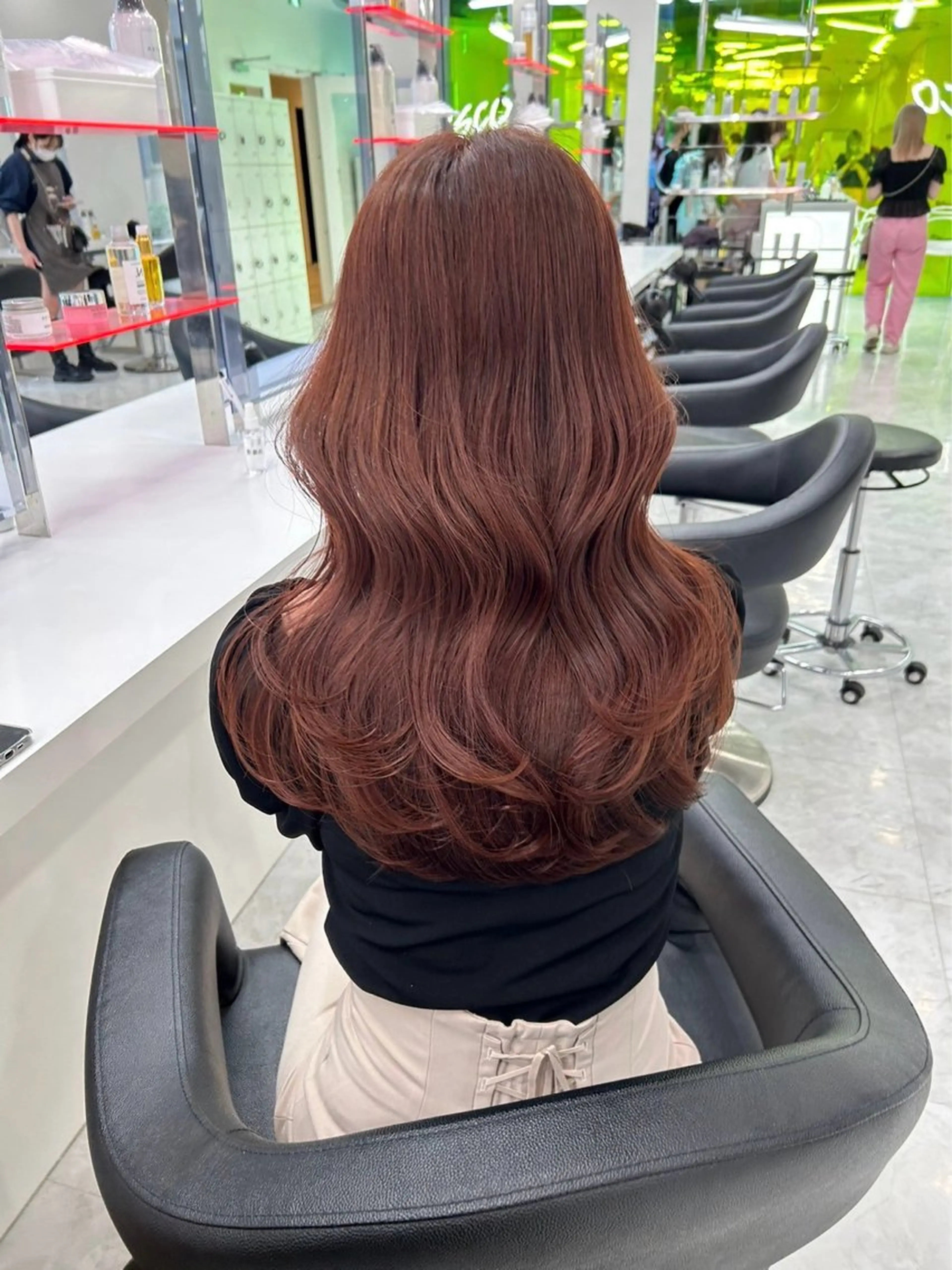 セミロング カラー 大人っぽ♡上品な暖色 ♡ブリーチなし♡のヘアスタイル