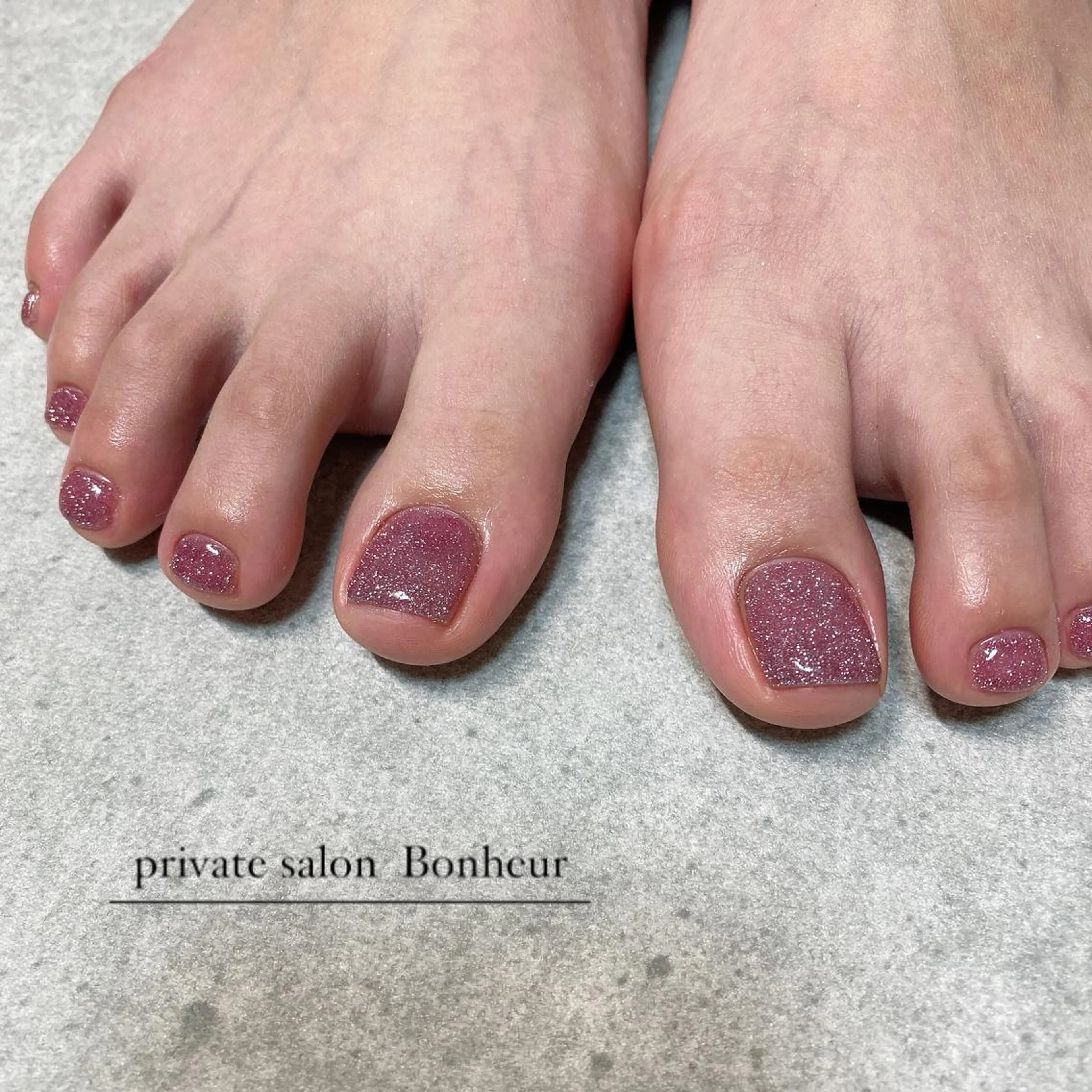 ネイル フットネイル BONHEUR Annaのネイルデザイン