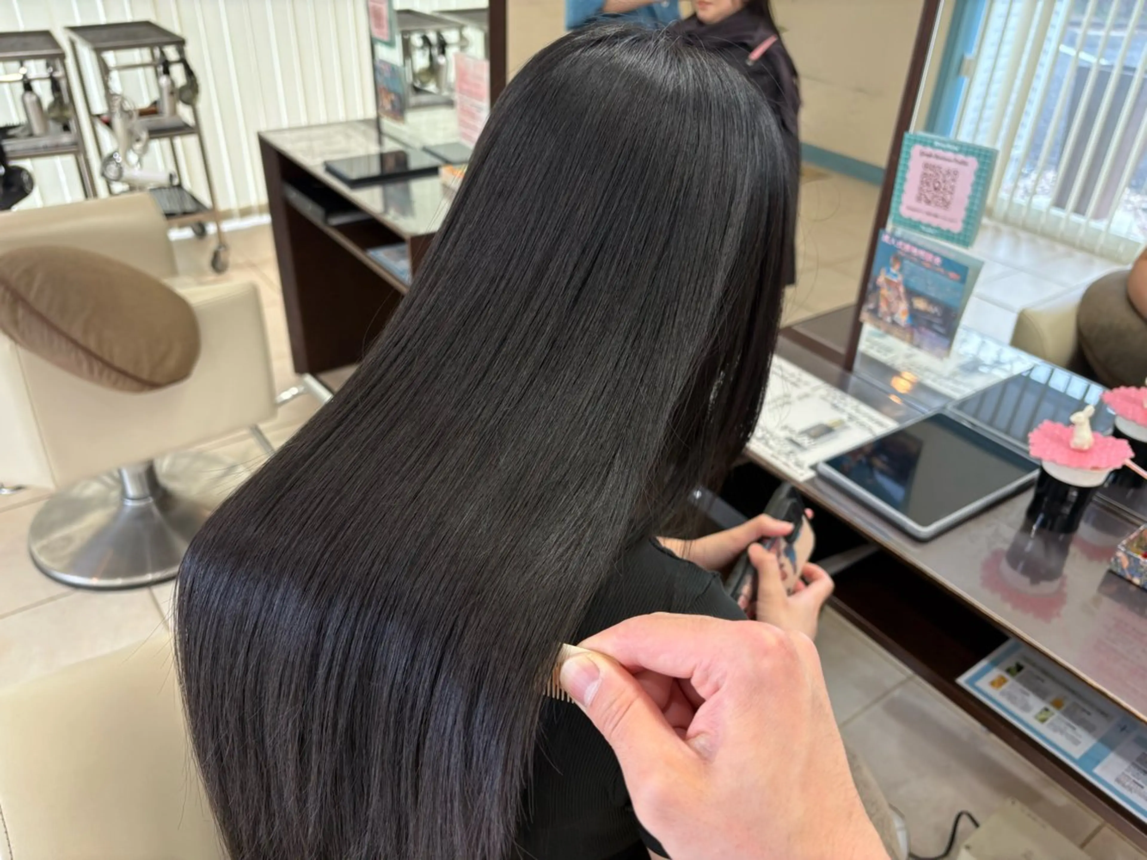 ロング 縮毛矯正 朝生 海都のヘアスタイル