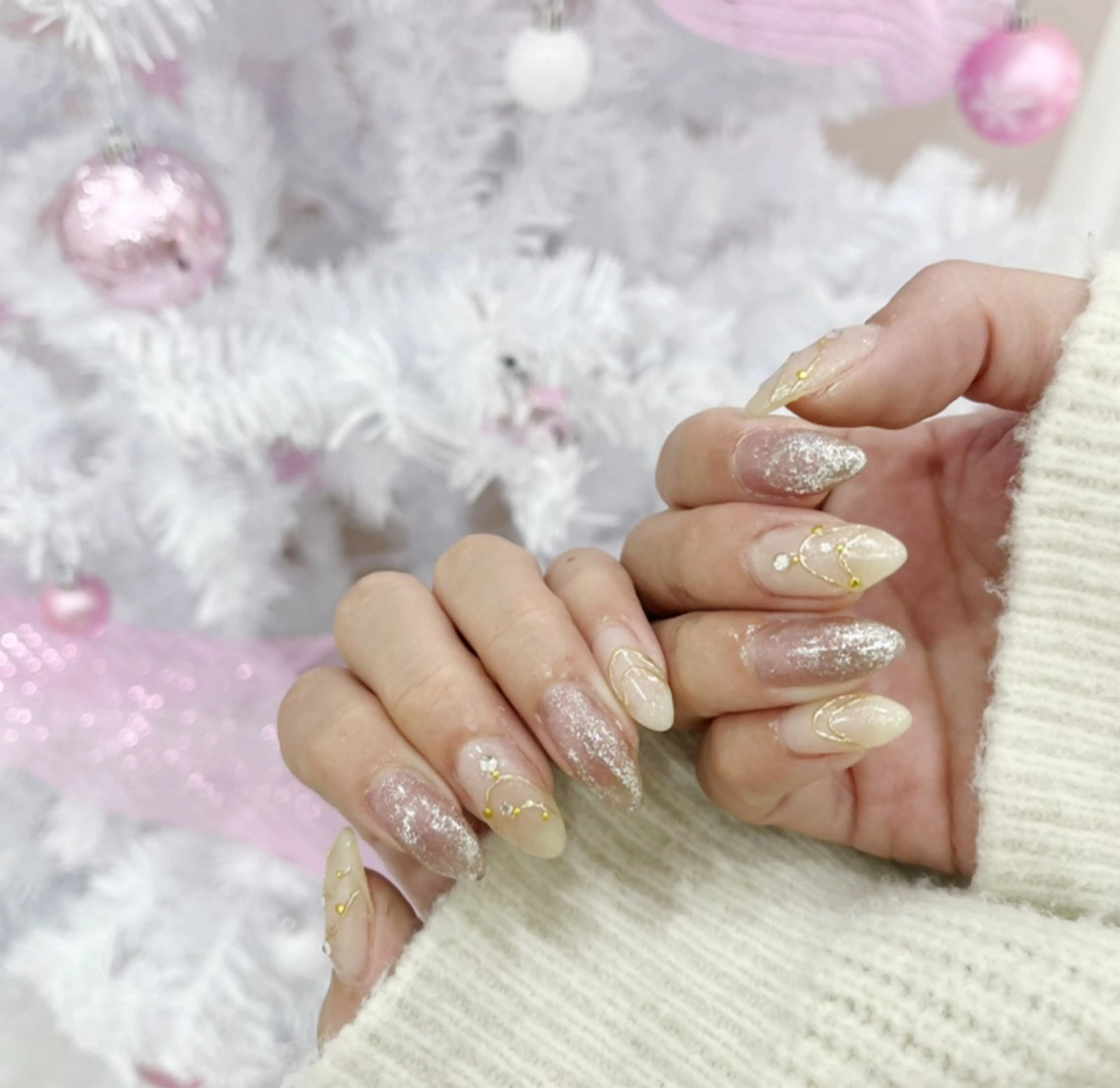 ネイル 長さ出し フットネイル ジェルネイル 韓国ネイル マグネットネイル #Amin nail salonのネイルデザイン