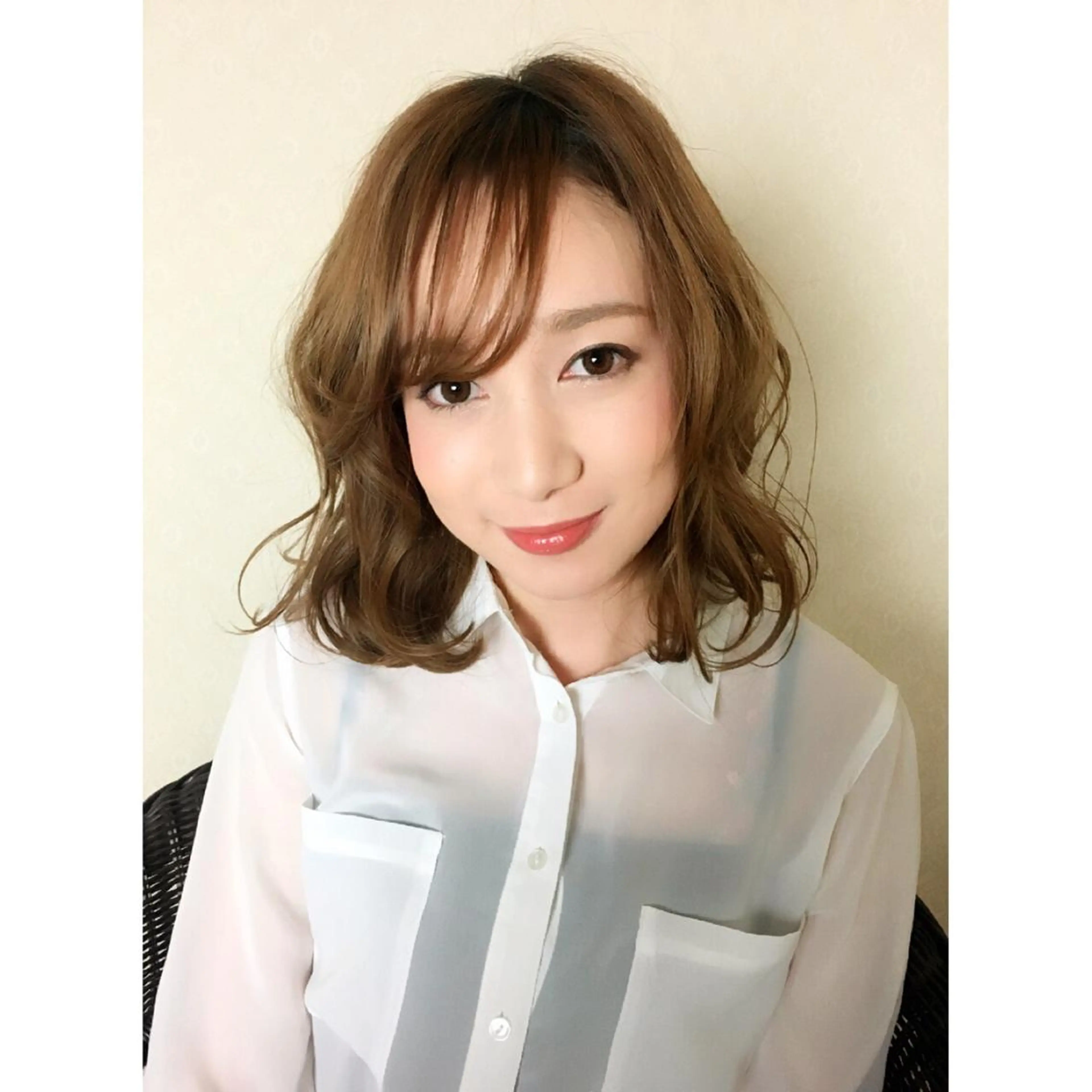 ミディアム カラー 早川 真幸のヘアスタイル