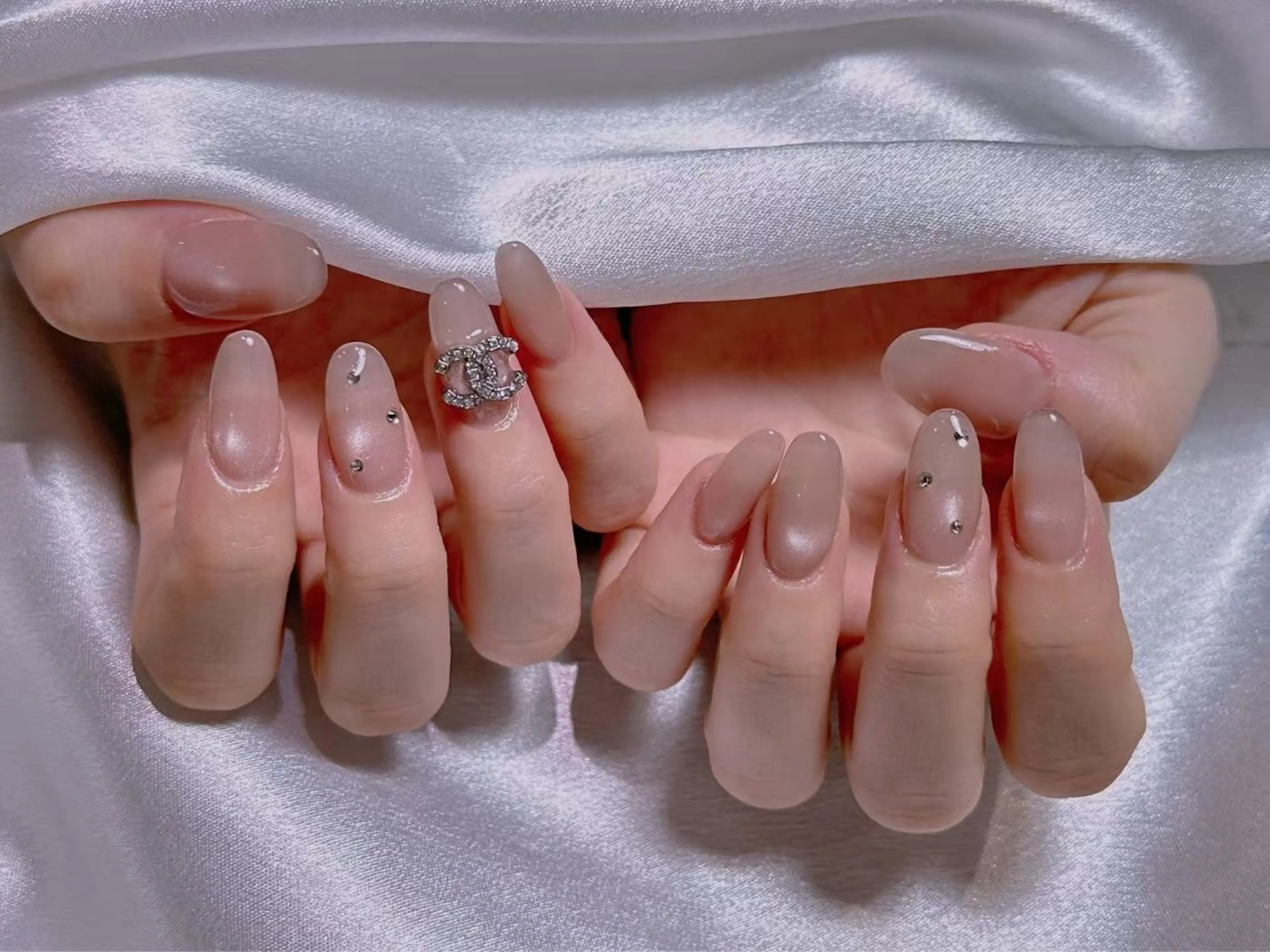 ネイル 長さ出し専門店 RIRIのネイルデザイン