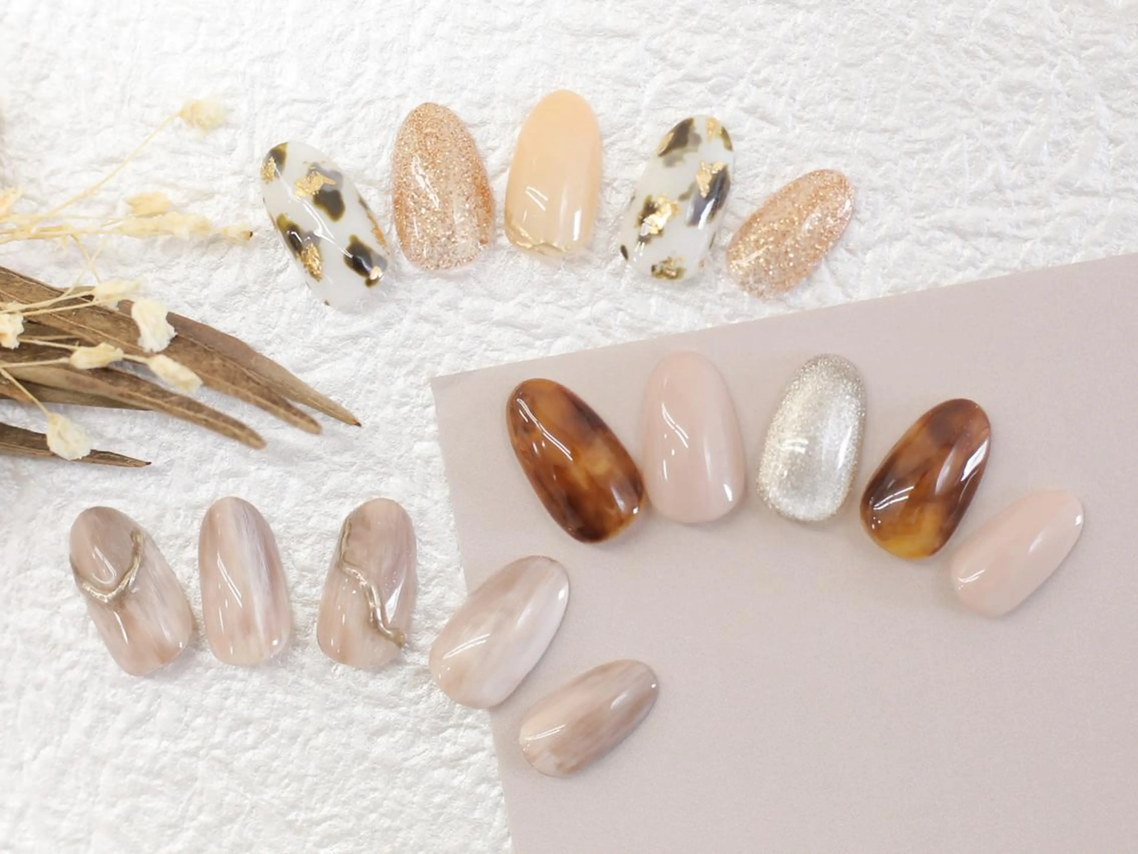 ネイル 森田 菜月のネイルデザイン