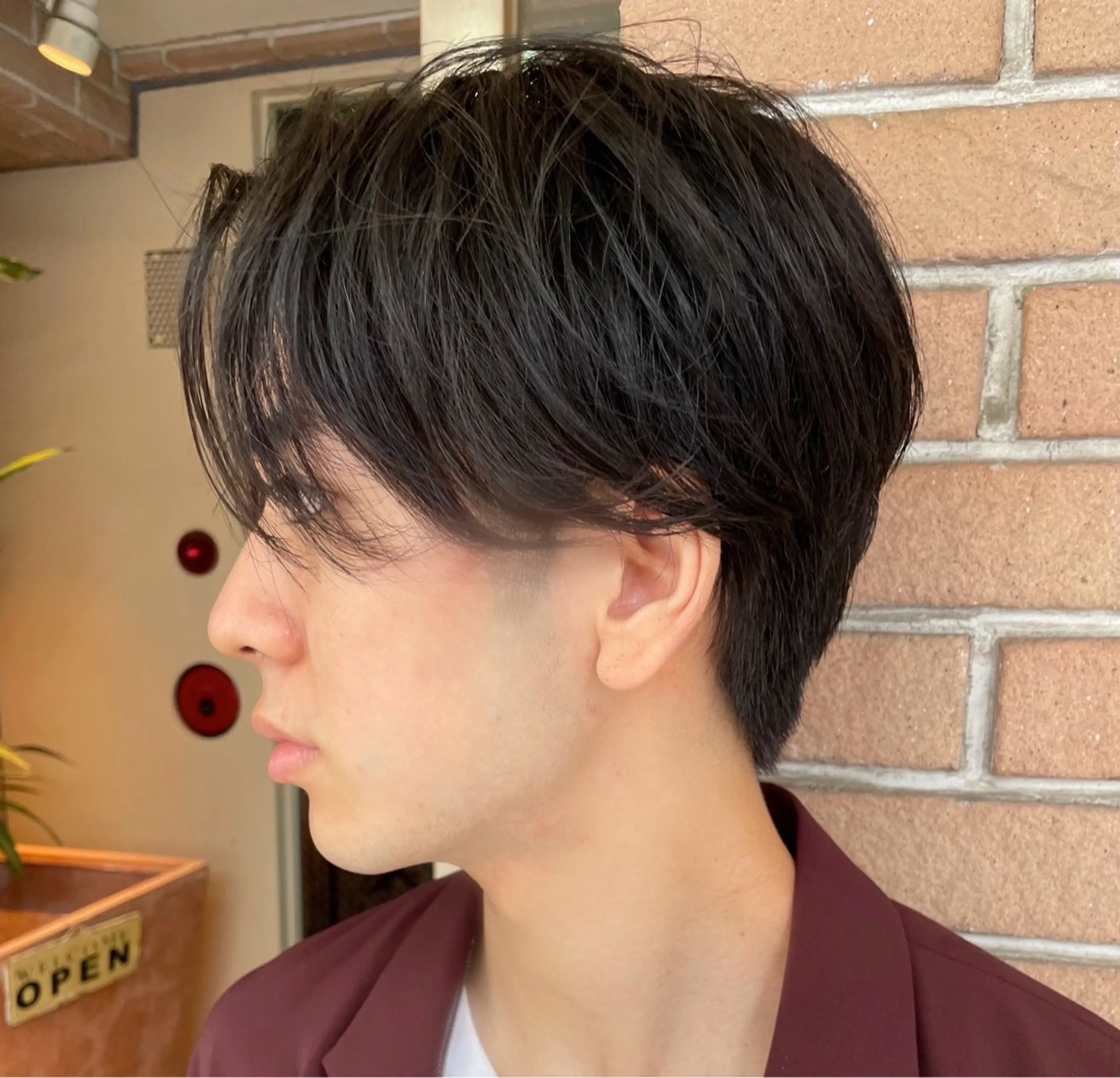 ミディアム パーマ メンズ 縮毛矯正 カット サロンドミルク 原宿のヘアスタイル