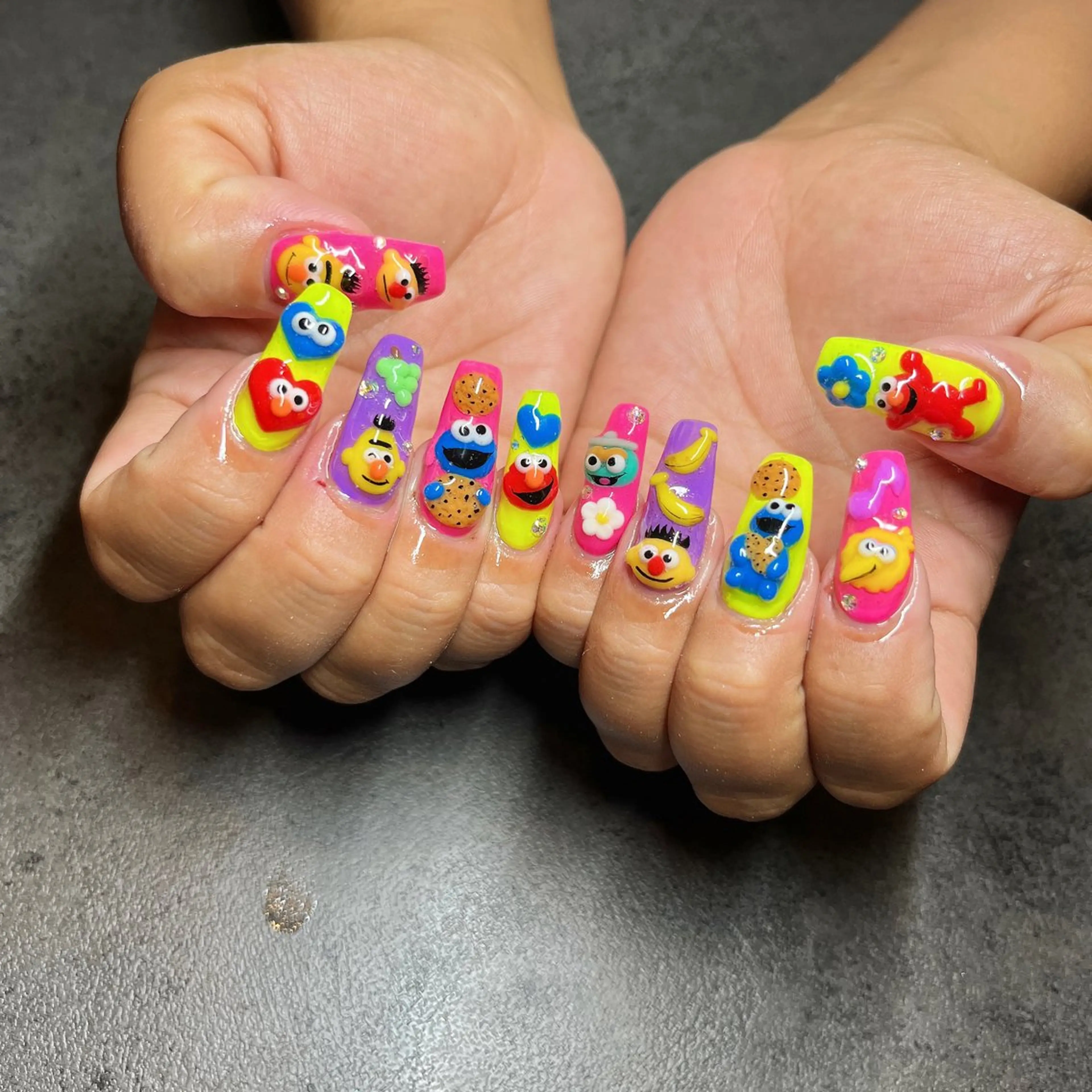 ネイル スカルプネイル しば まなみのネイルデザイン