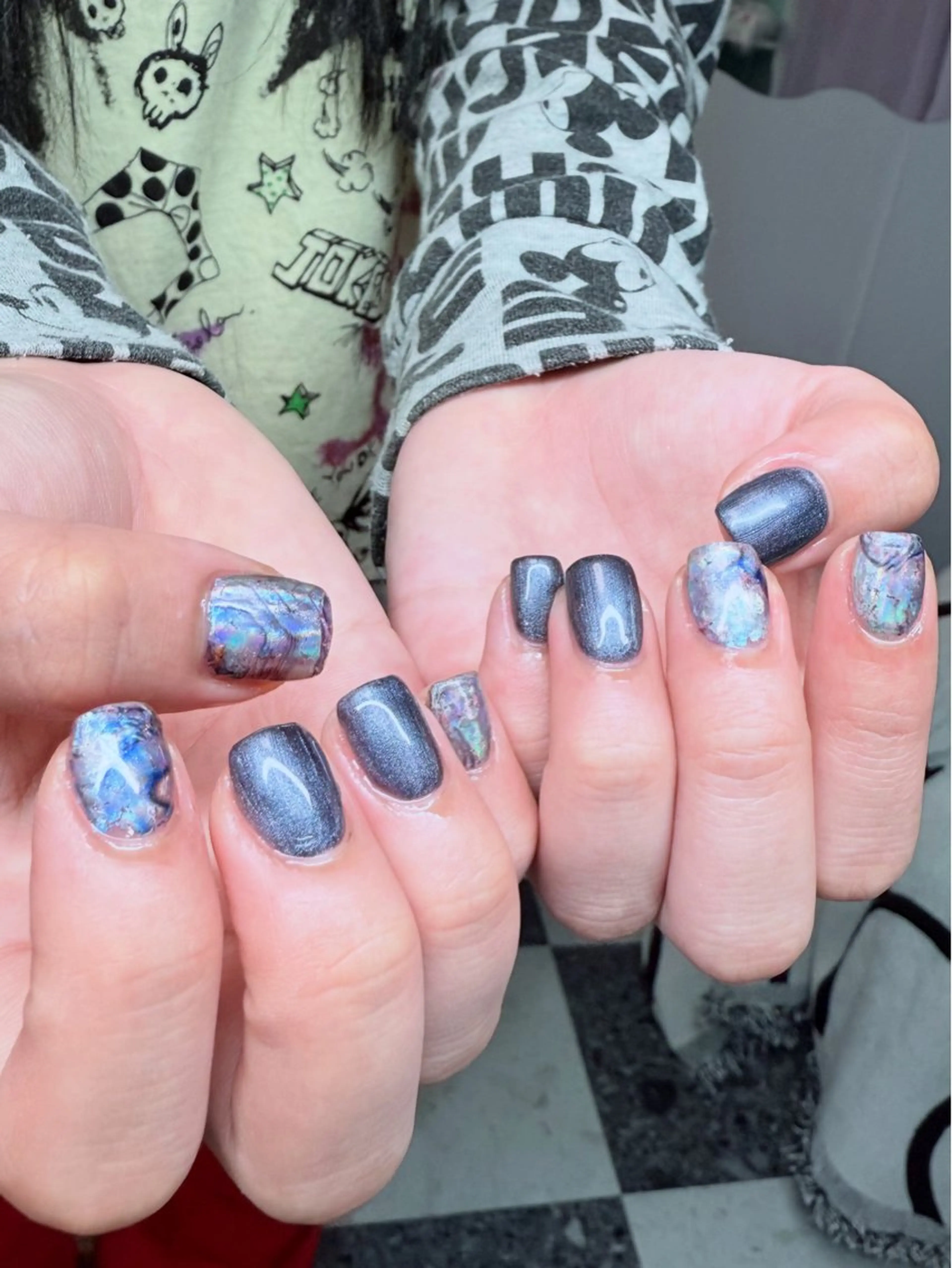 ネイル ワンカラーネイル シンプルネイル 夏ネイル ハンドネイル posa nail モエミのネイルデザイン