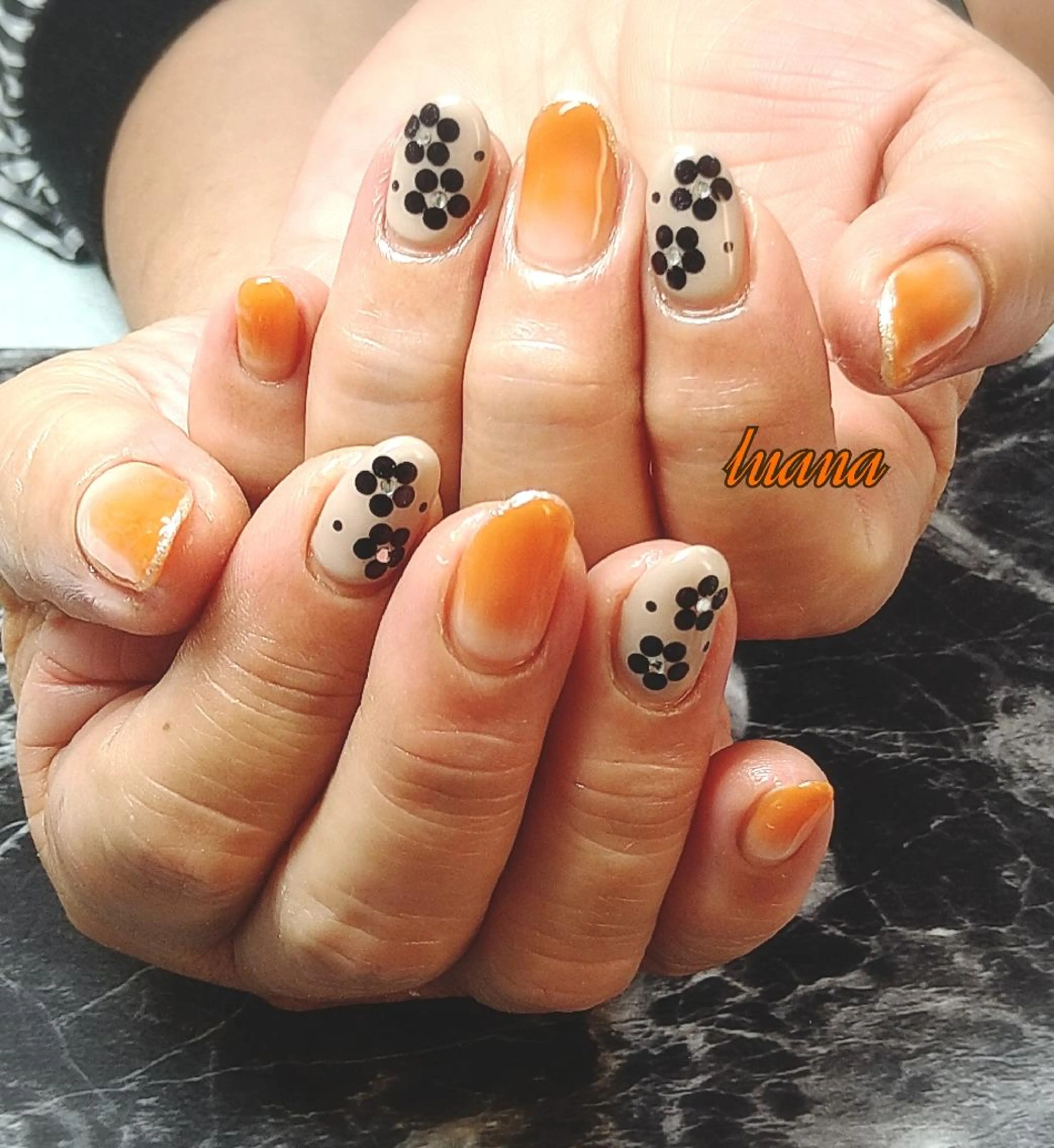 ネイル LUANA  TAKAHASHIのネイルデザイン