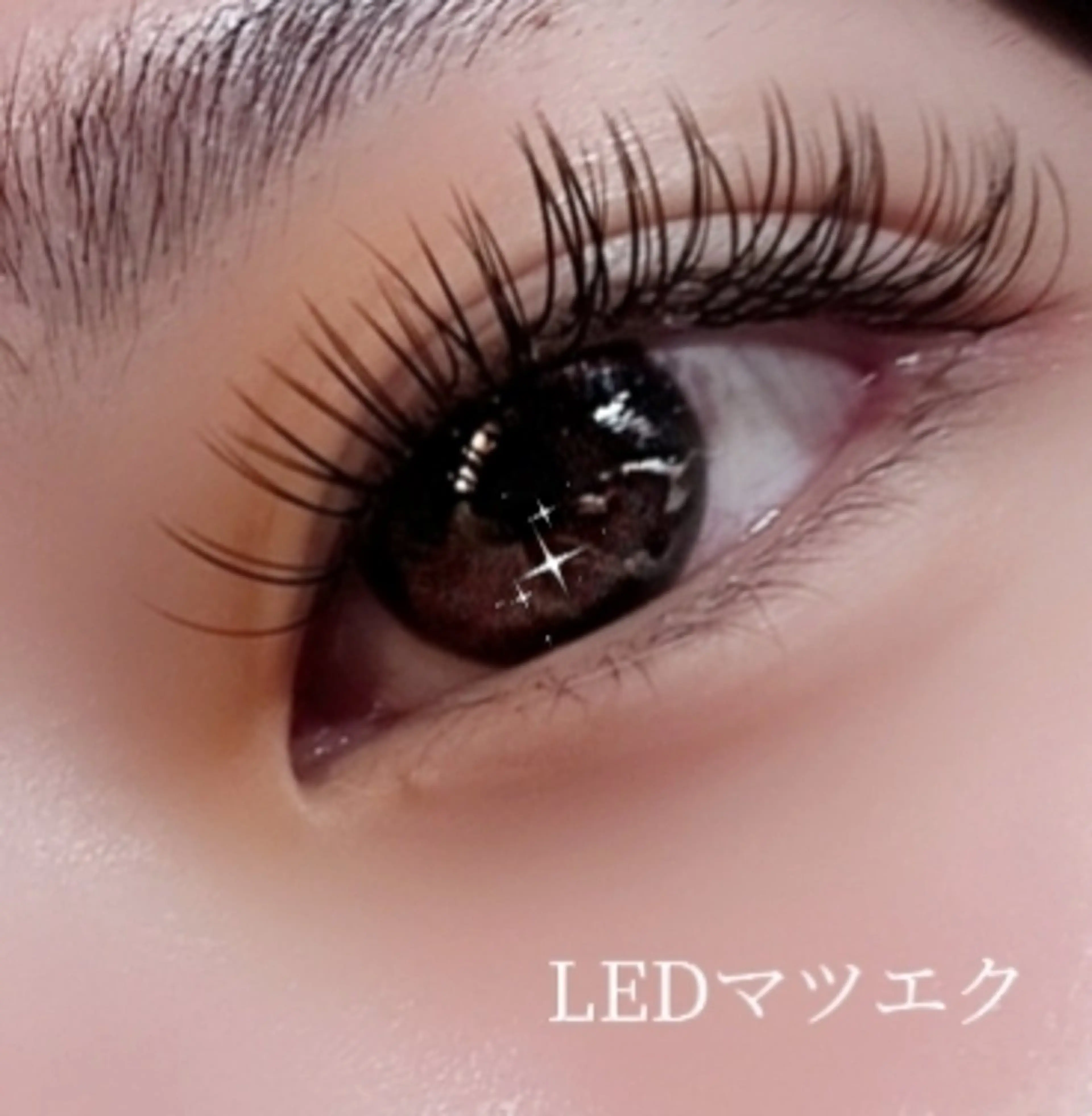 マツエク・マツパ マツエク ambi with tiara所属・ambi×tiara NAOKAのマツエク・マツパデザイン