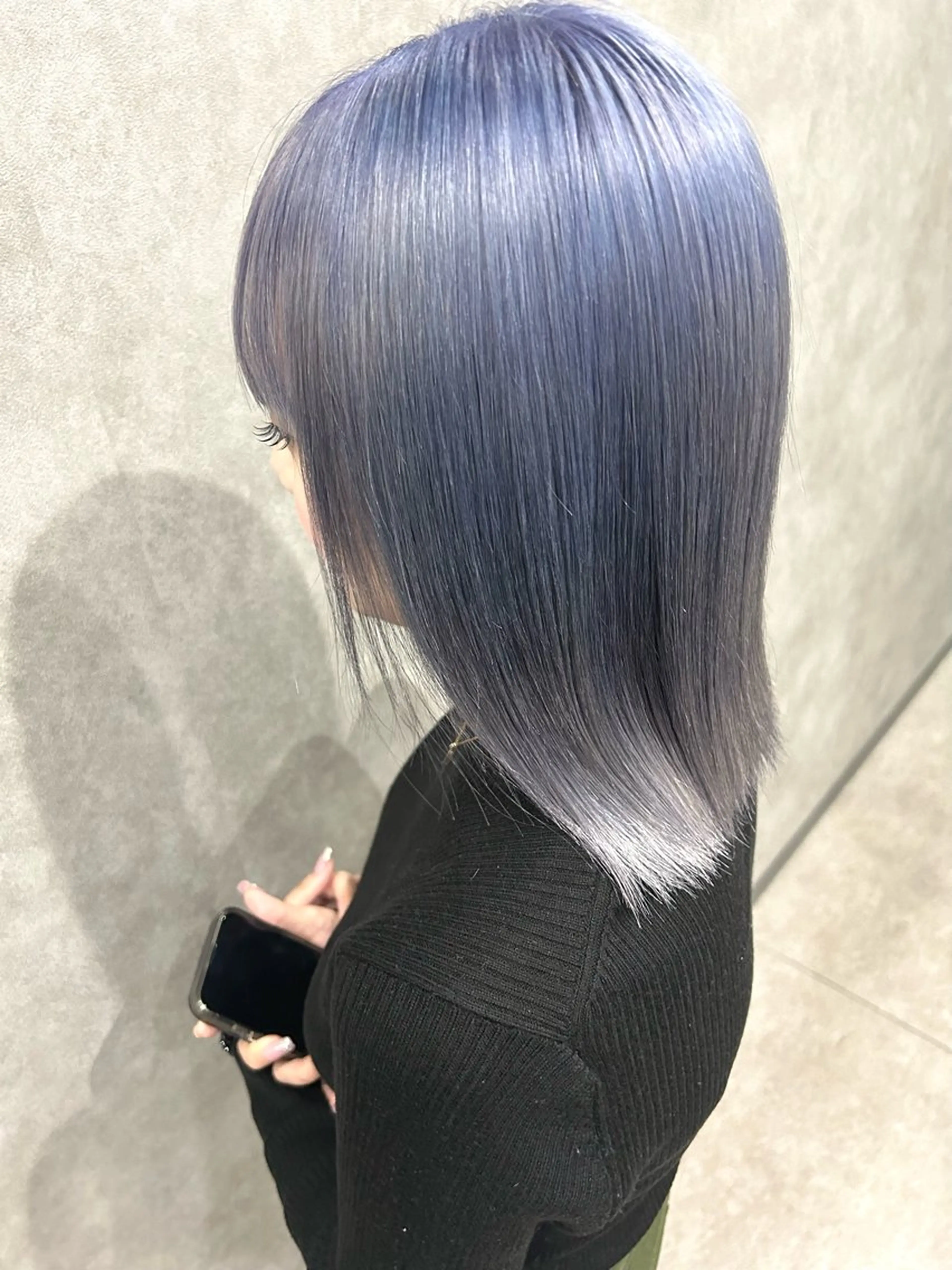 ミディアム カラー ブルーカラー シルバー ヘアカラー トリートメント ミルクティー職人× HIROSEのヘアスタイル