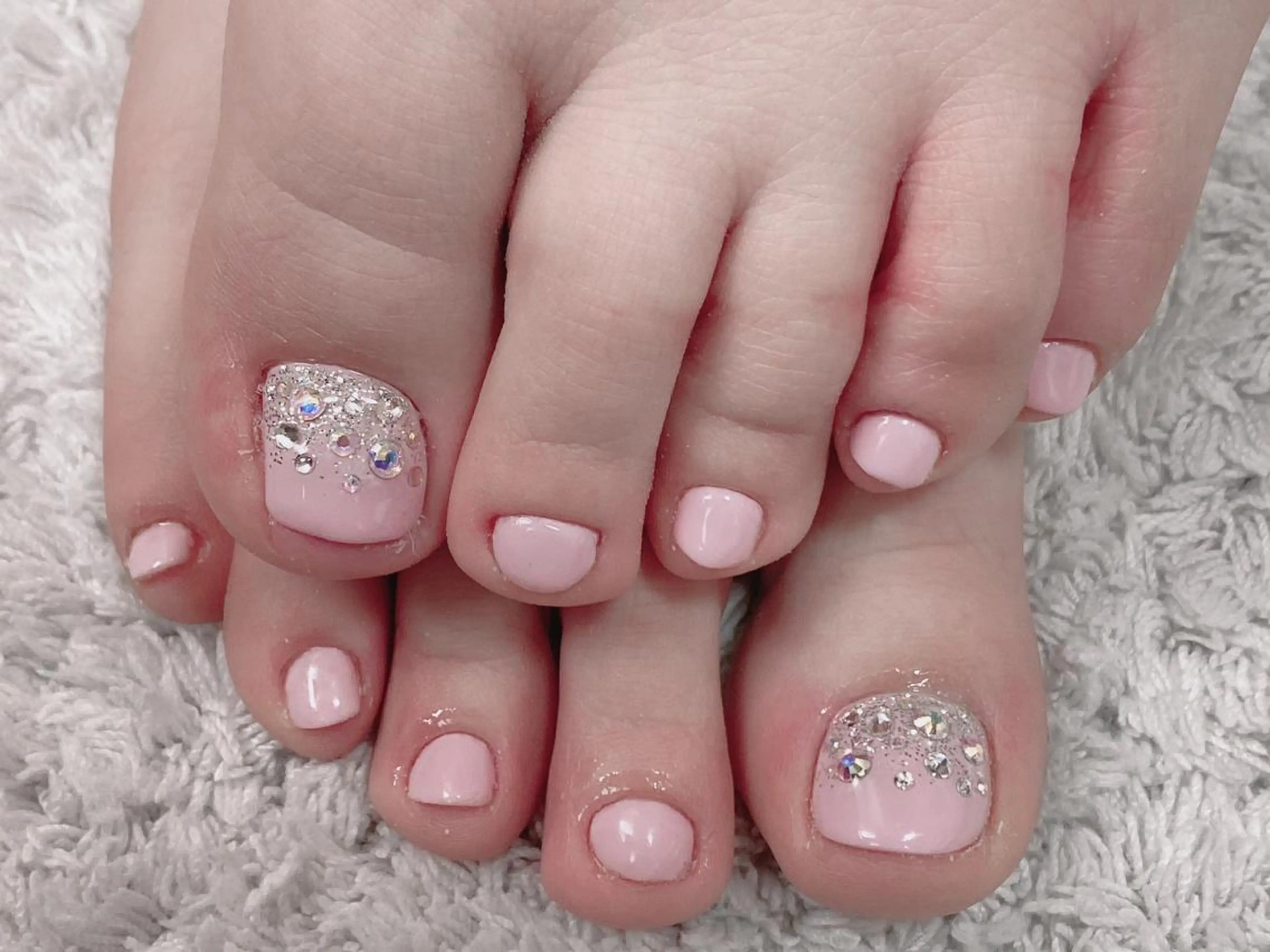 ネイル フットネイル Ｎail Ｓalon ertiのネイルデザイン