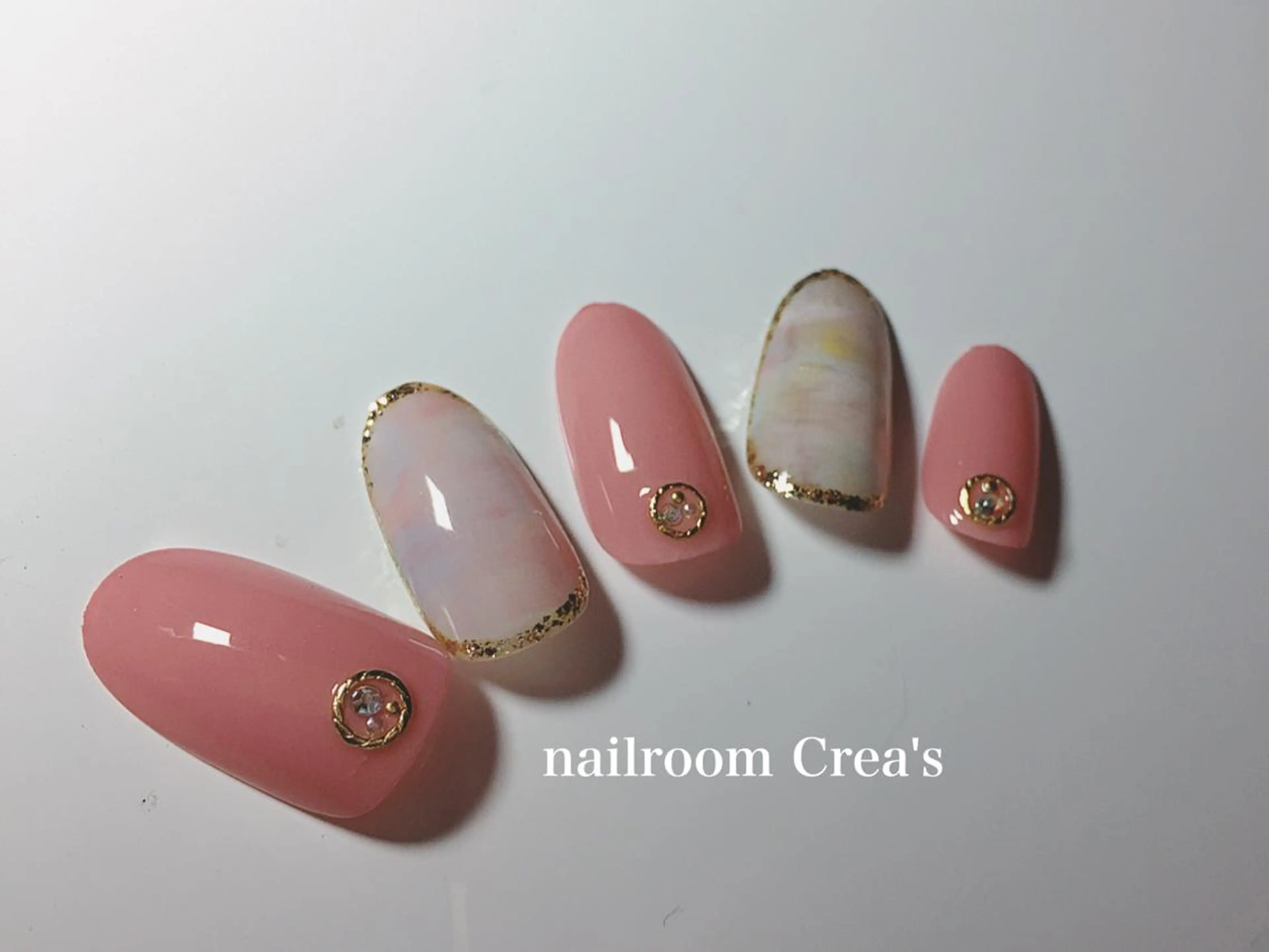 ネイル ニュアンスネイル nailroom Crea'sのネイルデザイン