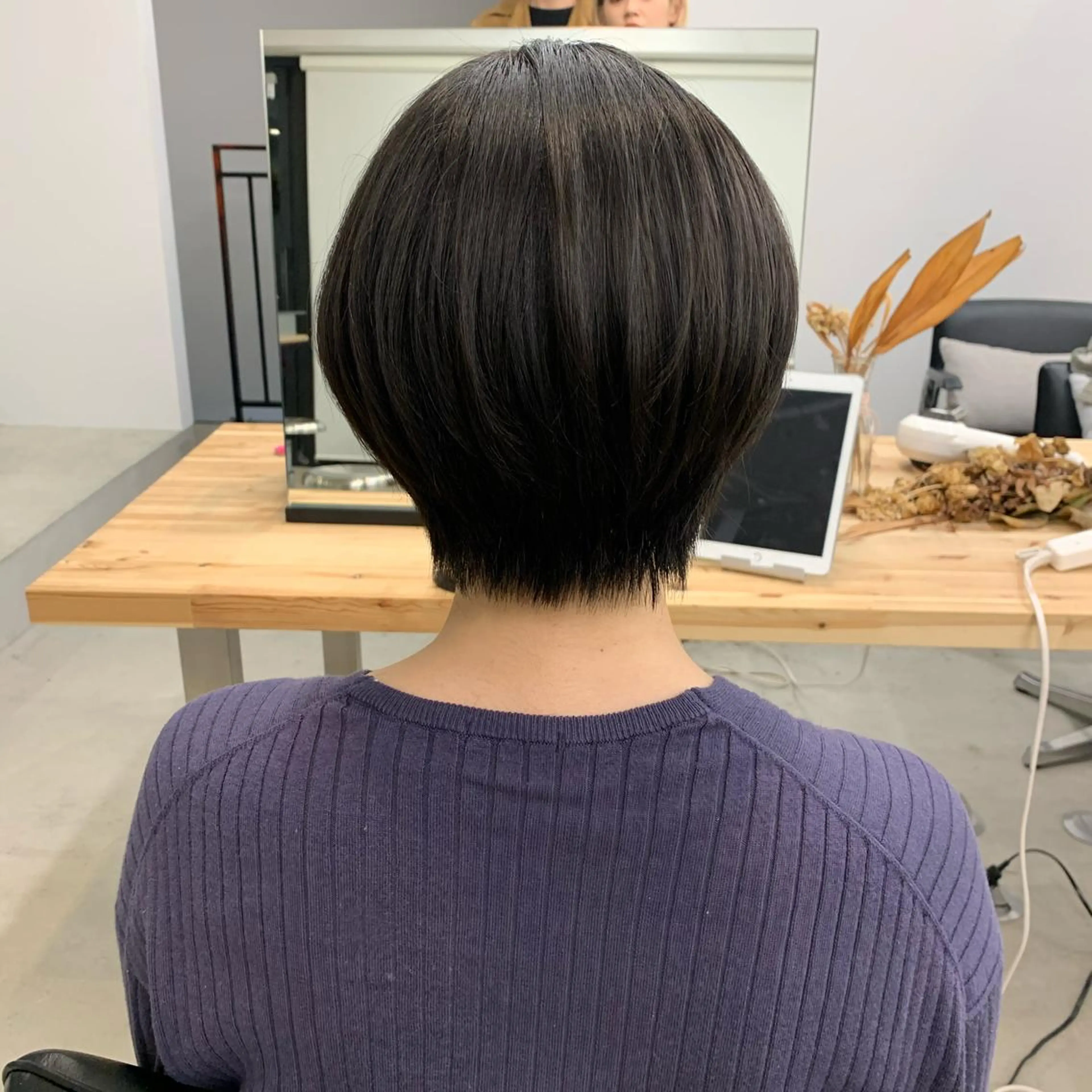 ショート leben serikaのヘアスタイル