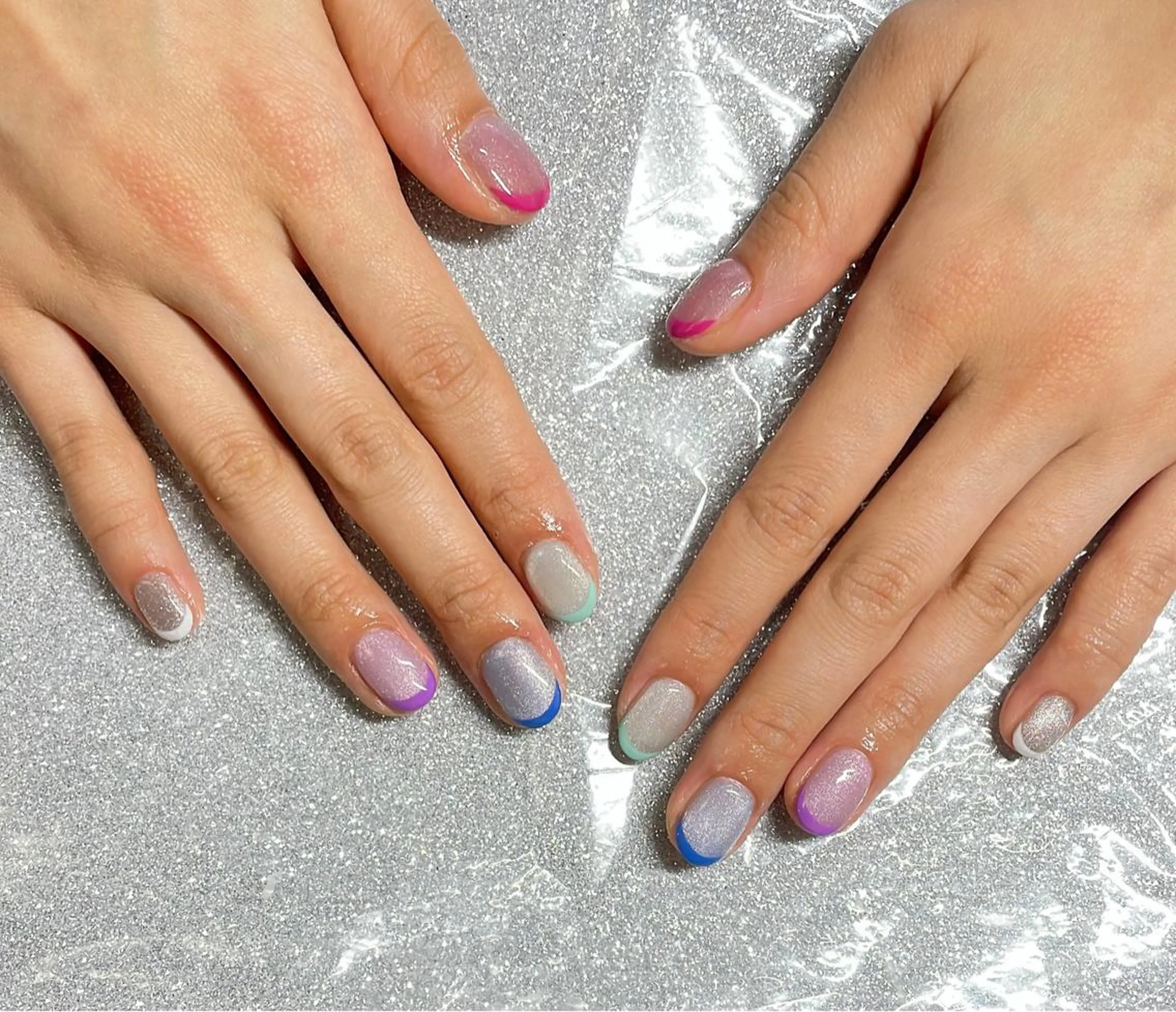 ネイル ハンドネイル VIERU 🌈🎀💖のネイルデザイン