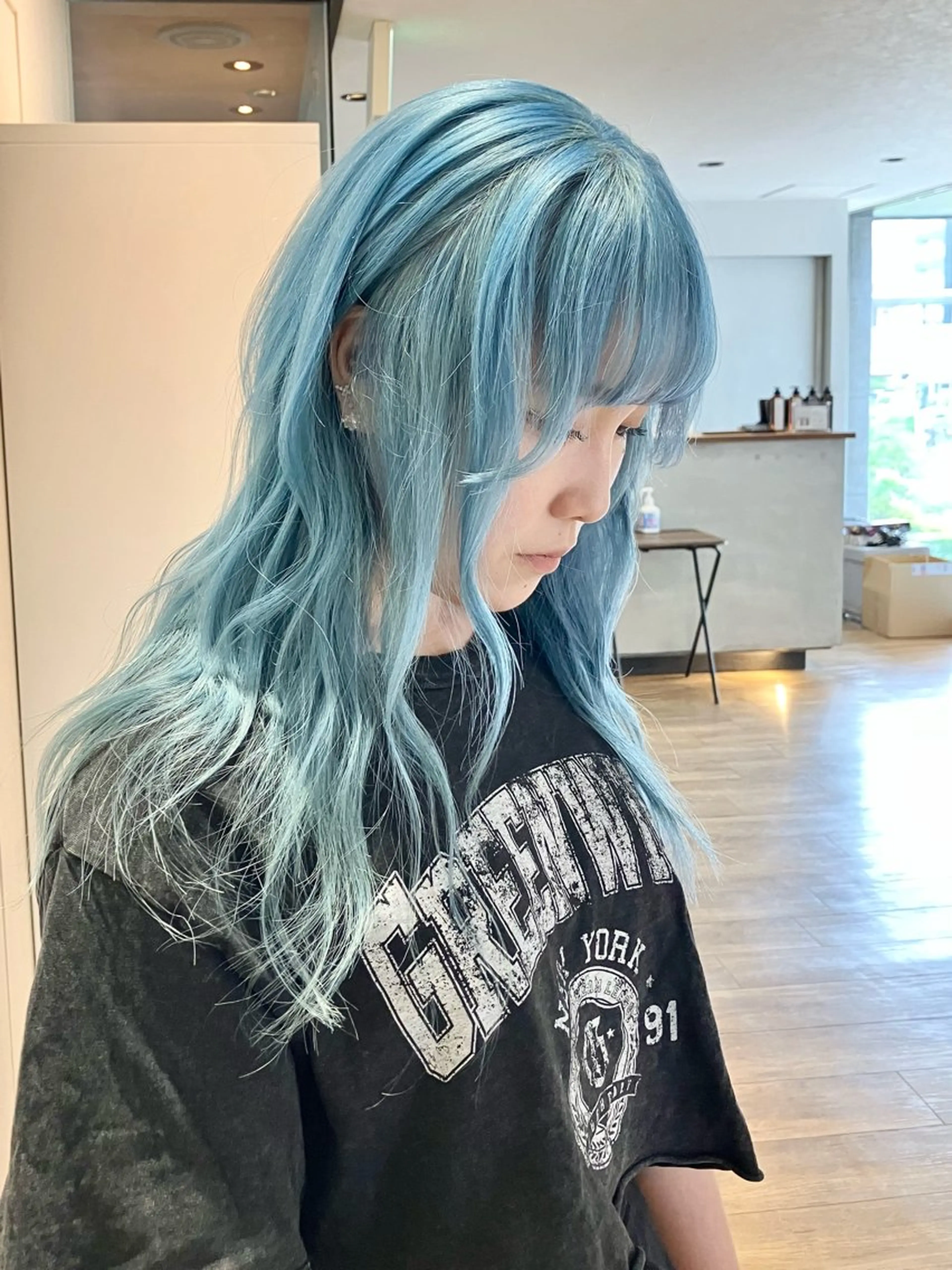 ロング 前田 菜奈子のヘアスタイル