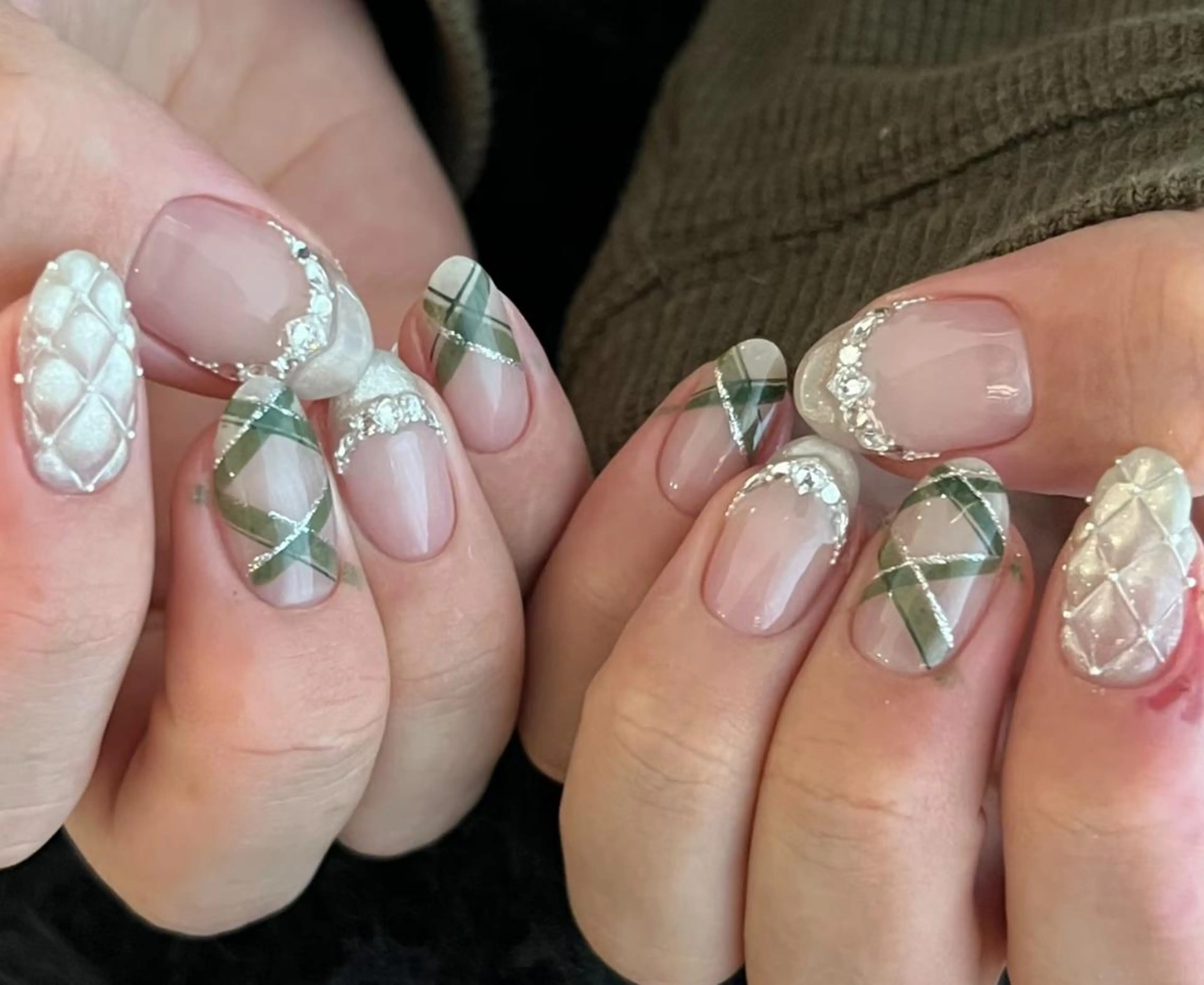 ネイル ハンドネイル ル ルのネイルデザイン