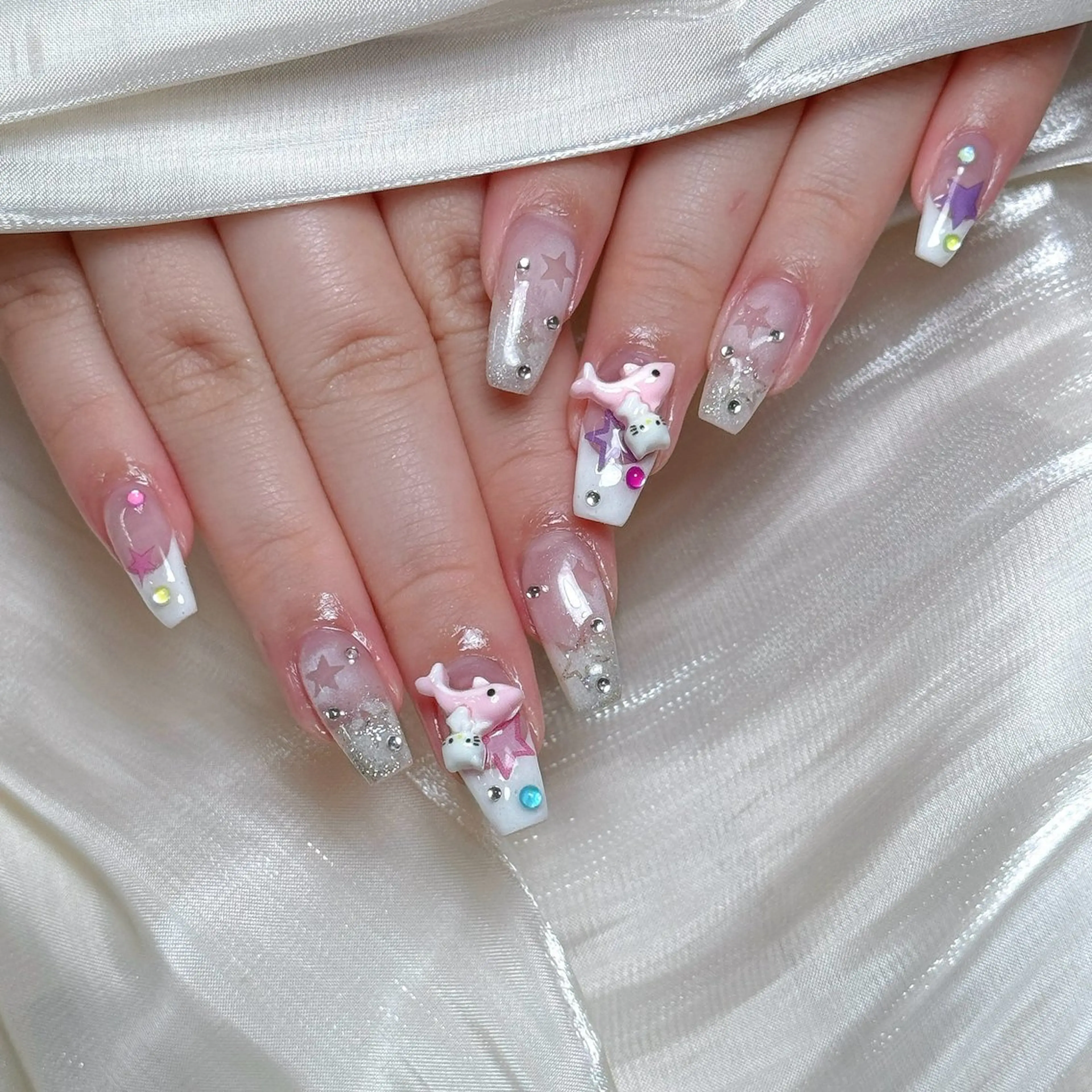 ネイル Maggie Nail🦩のネイルデザイン