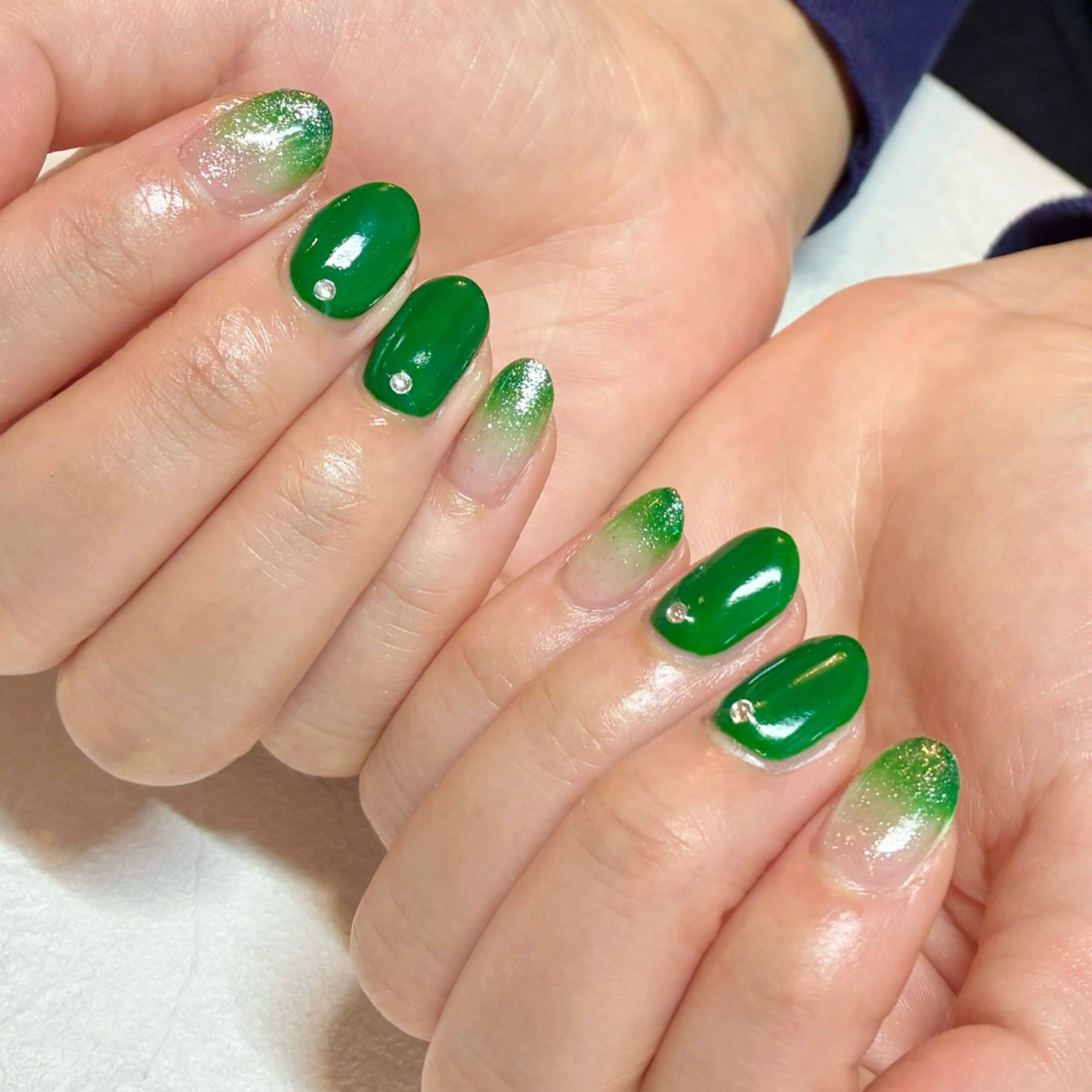 ネイル ジェヌインネイル 間宮のネイルデザイン