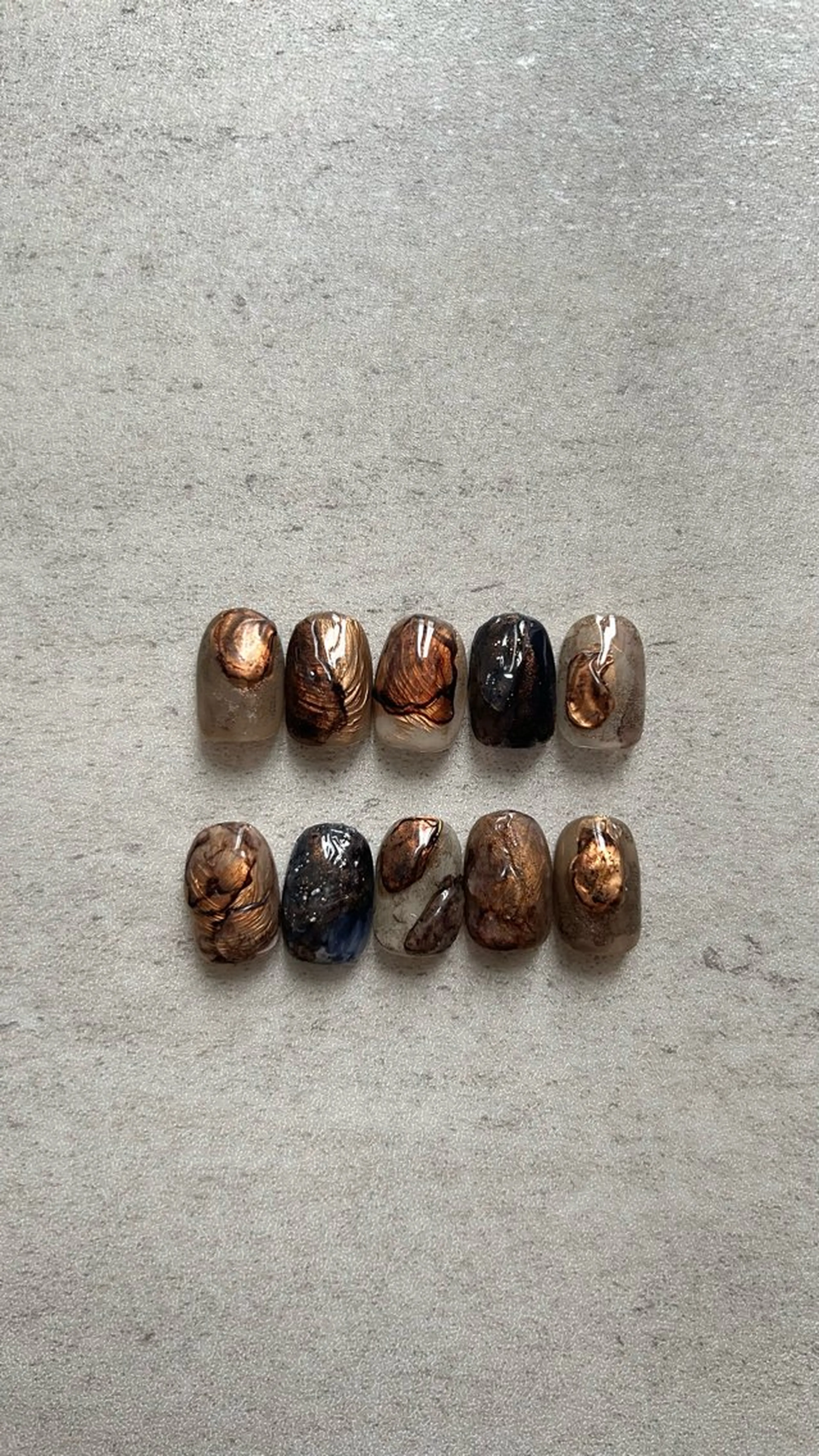 ネイル フットネイル ジェルネイル マグネットネイル 持ち込み ニュアンスネイル プライベートサロン etelüのネイルデザイン