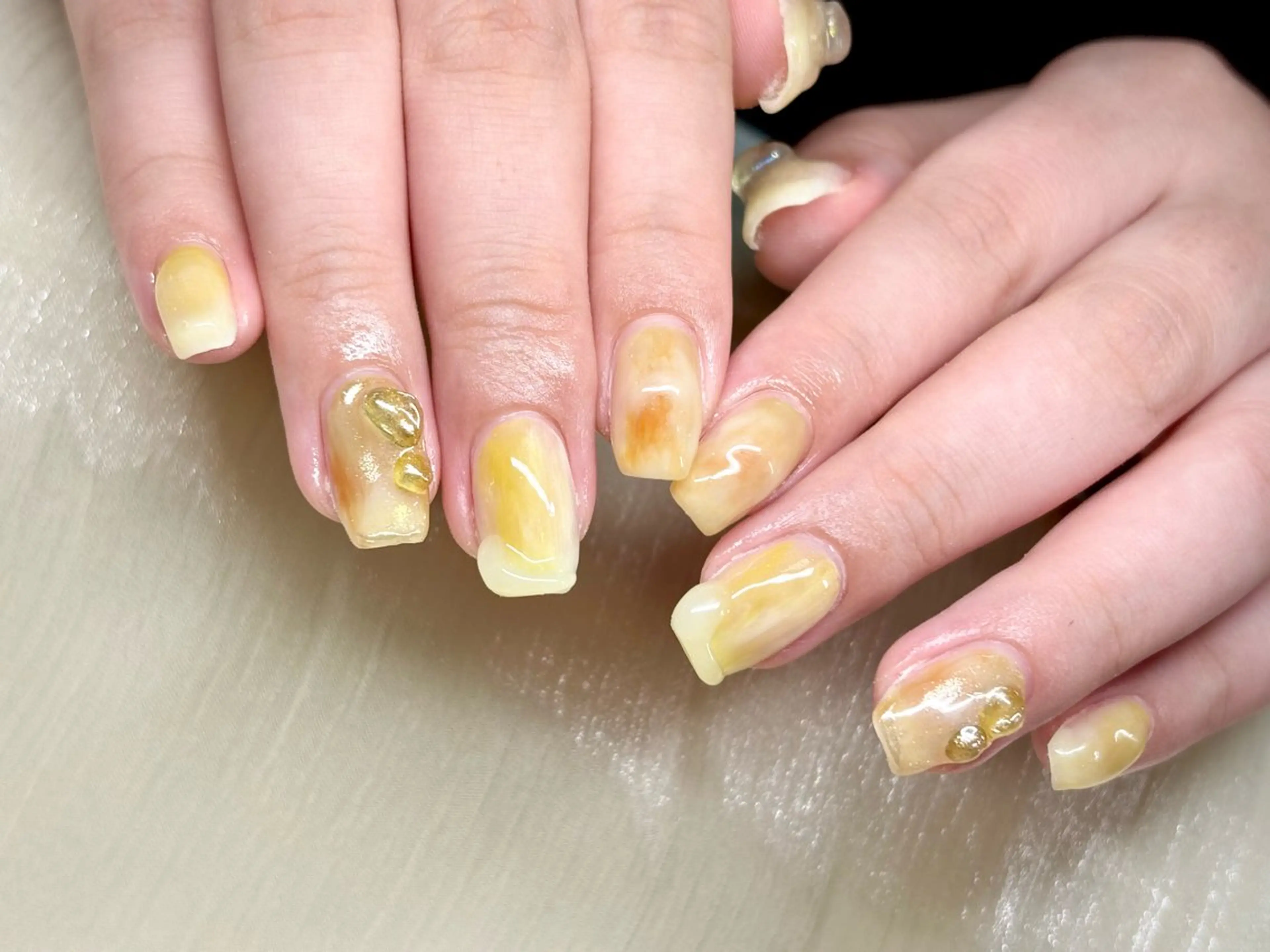 ネイル ニュアンスネイル 春ネイル ハンドネイル ハンドケア ETE LUNA NAILのネイルデザイン