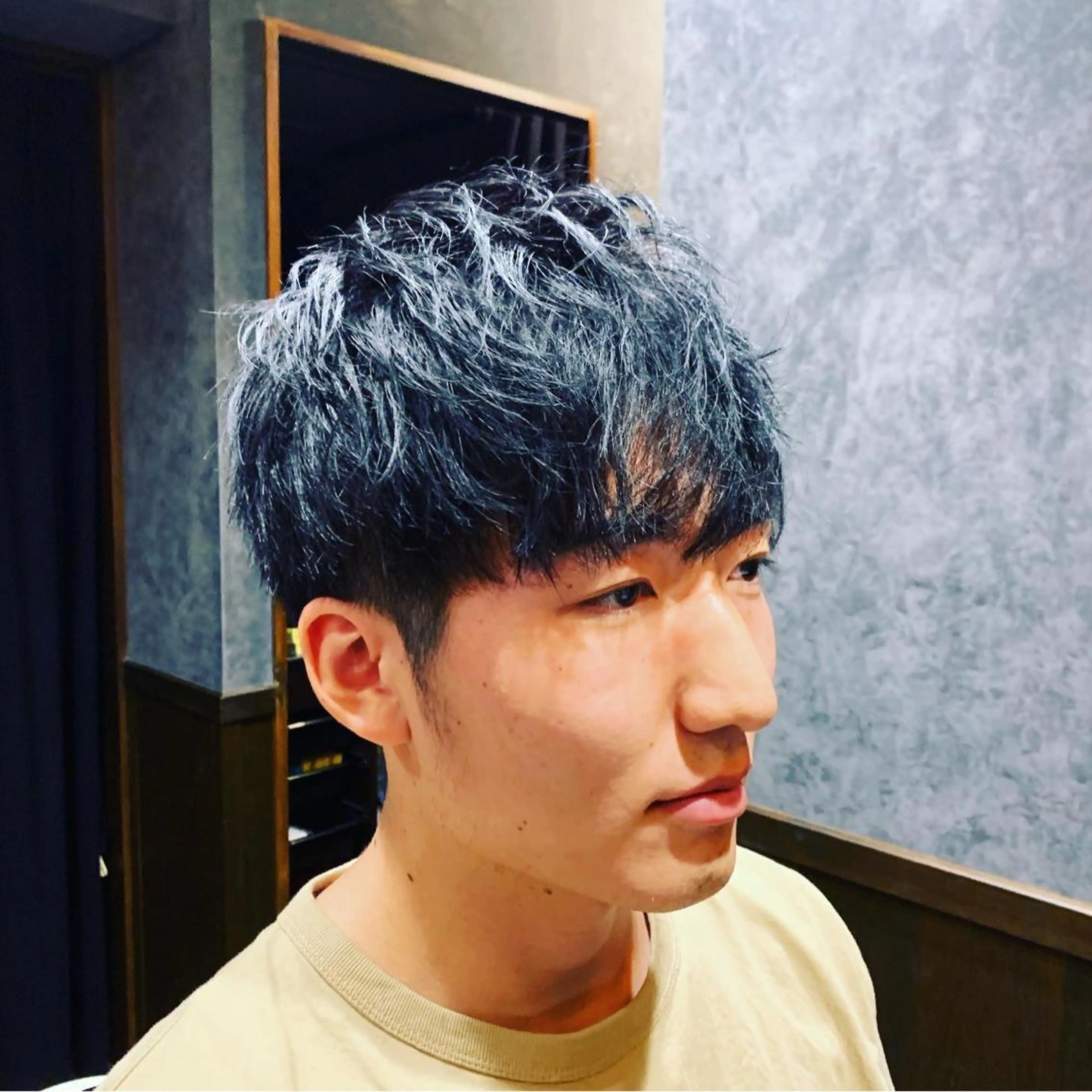 ショート カラー メンズ カット パーマ ひらお あおとのヘアスタイル