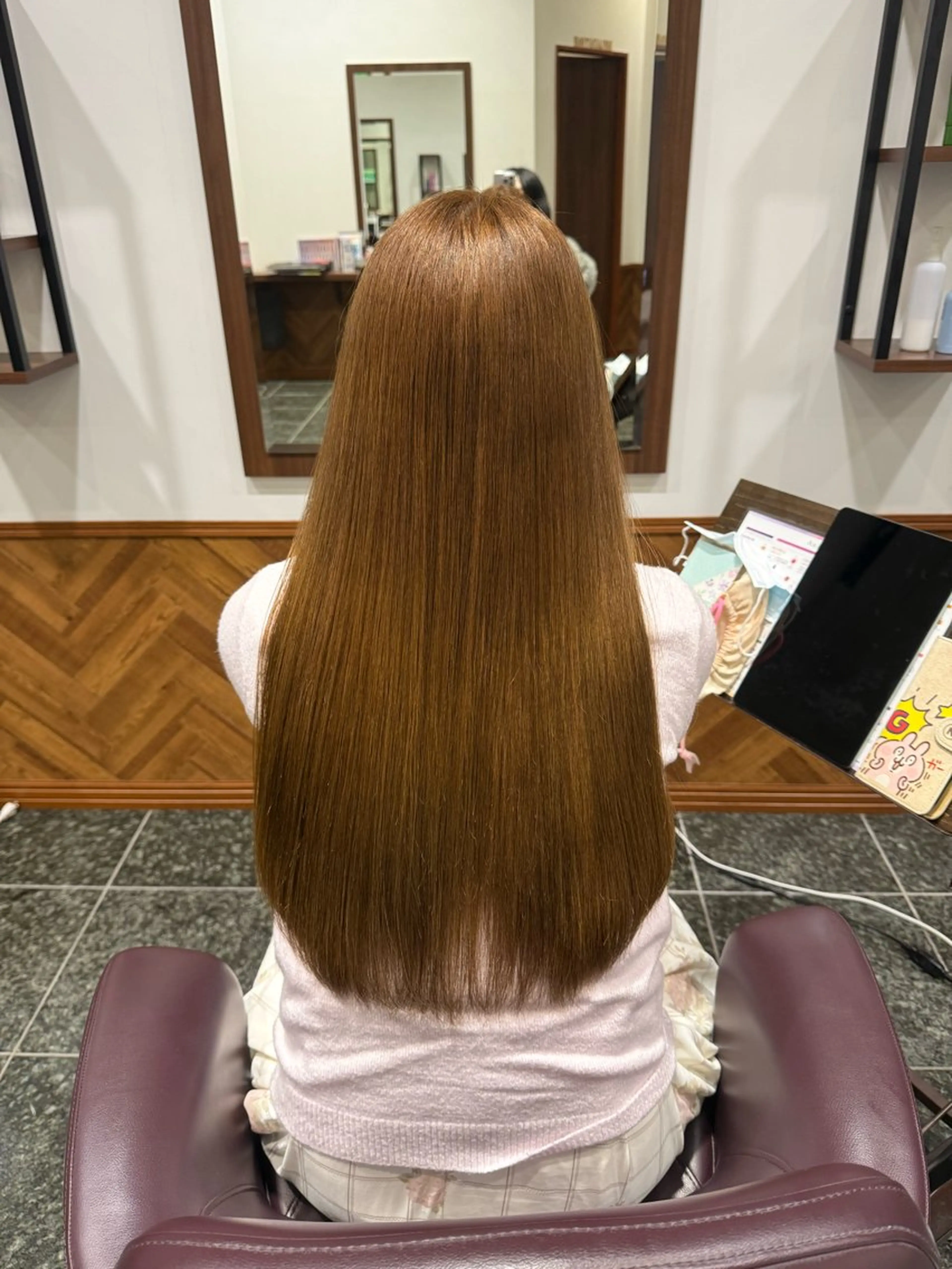 ロング カラー ブラウンカラー るりな ARTRUSHのヘアスタイル