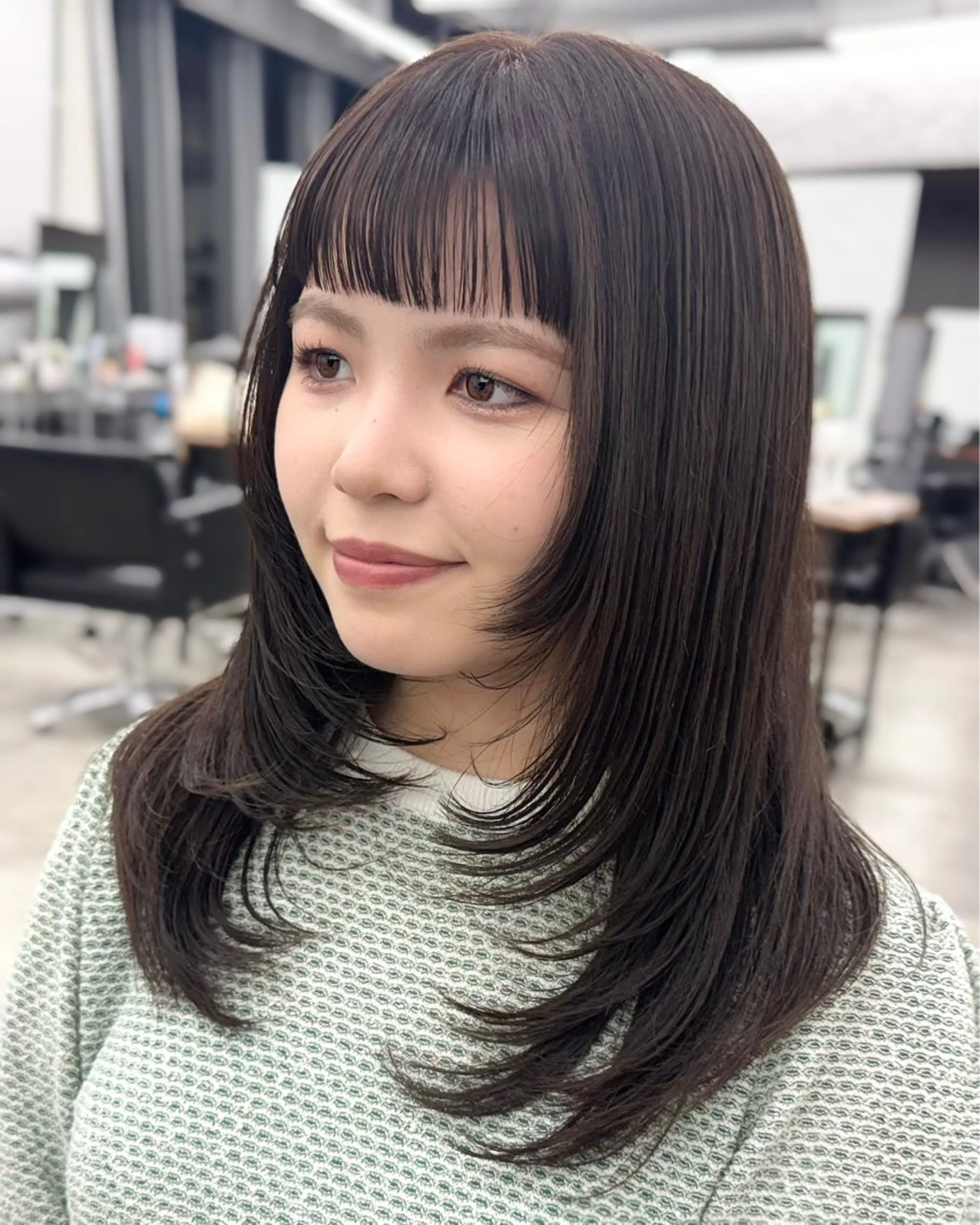 ミディアム カラー レイヤーカット オン眉 レイヤー🩰顔まわり /透明感/kanaのヘアスタイル