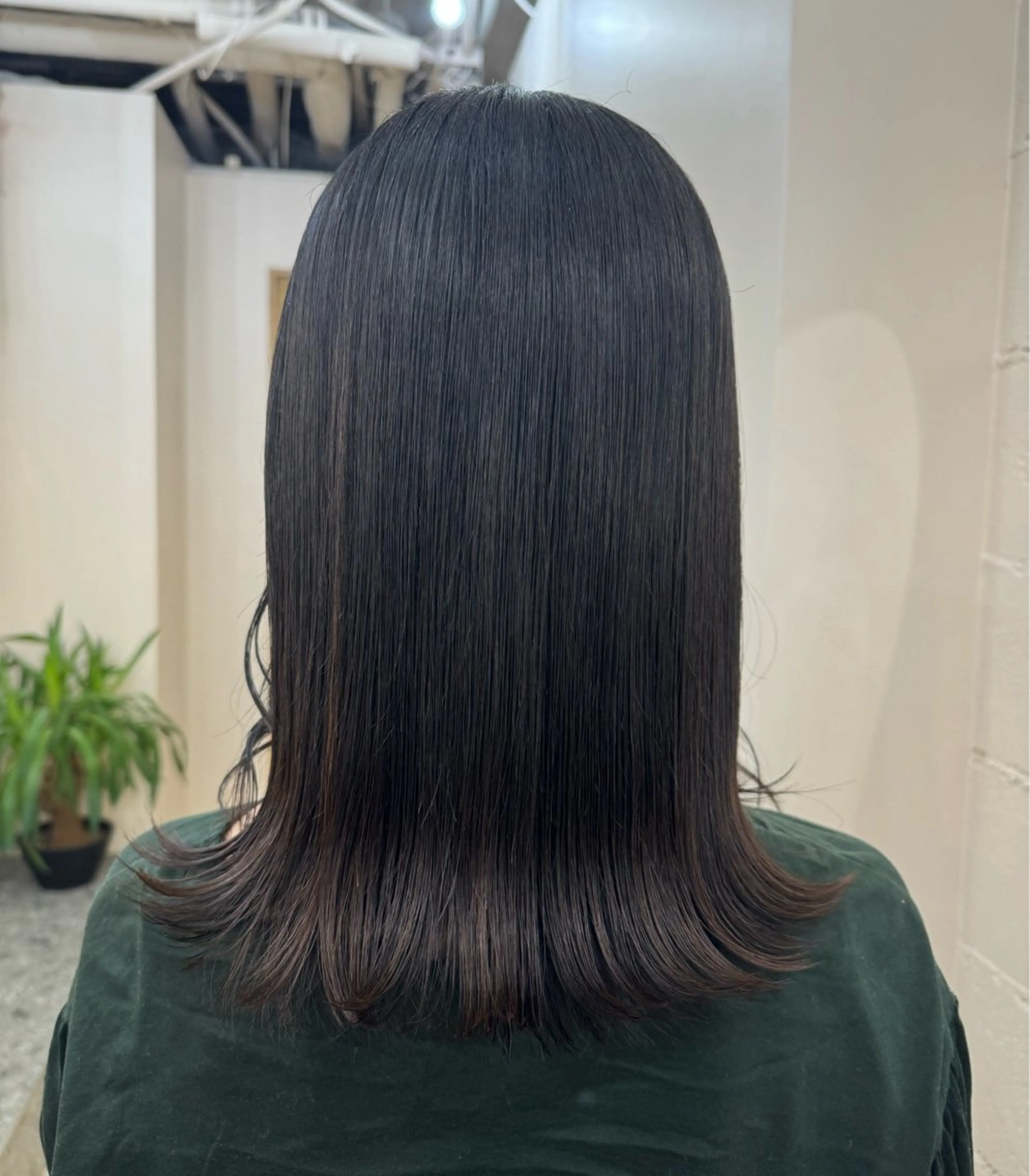 セミロング トリートメント LoRE hair 四条河原町　西尾友里のヘアスタイル