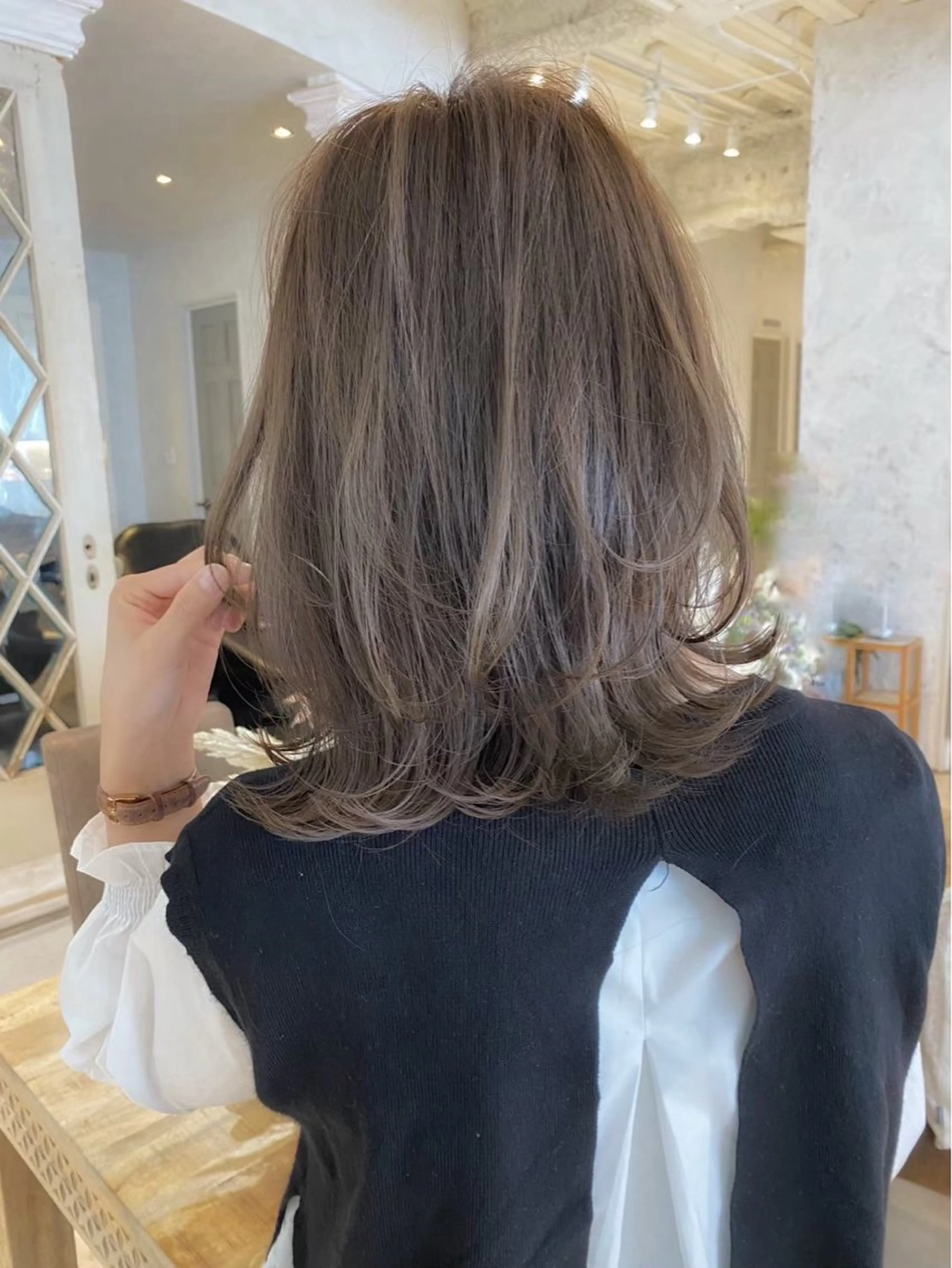 ミディアム カット ヘアカラー トリートメント 透明感カラー/ 韓国レイヤー/松沢のヘアスタイル