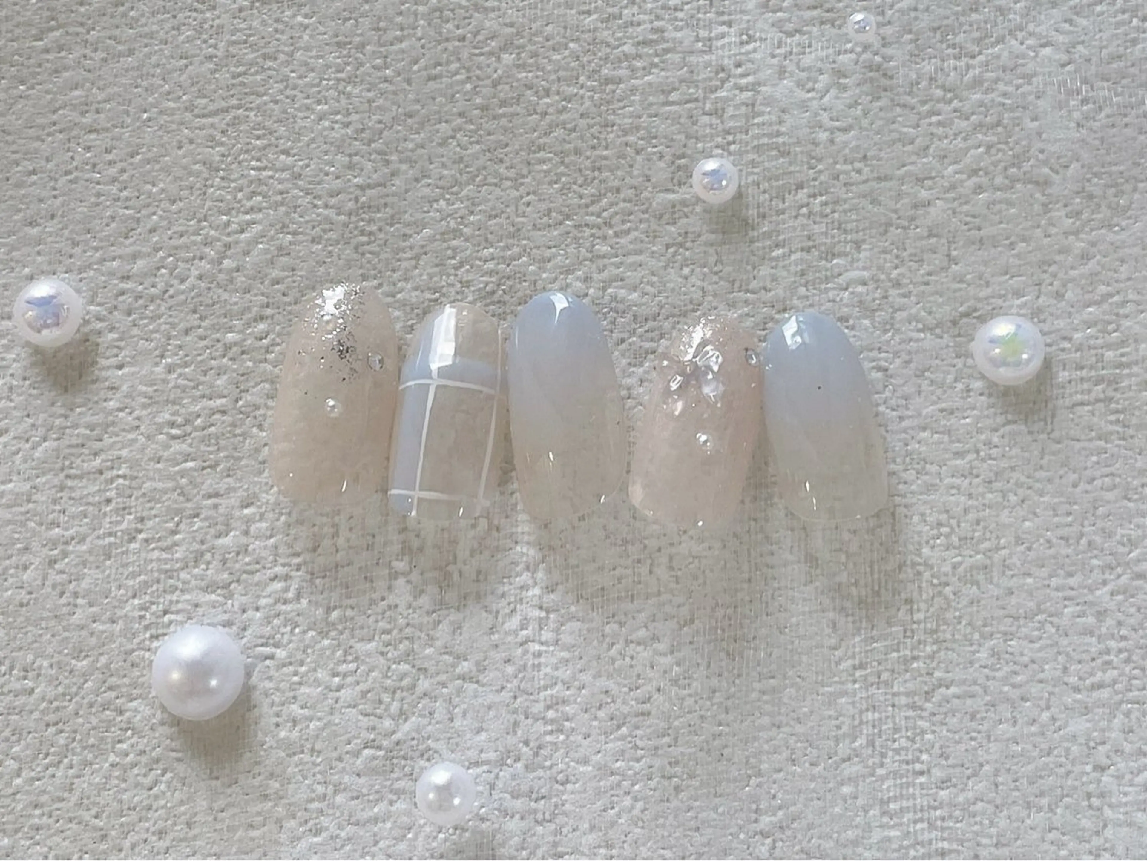 ネイル オーロラネイル ブルー フットネイル フレンチネイル ジェルネイル kiki nail たまプラーザのネイルデザイン