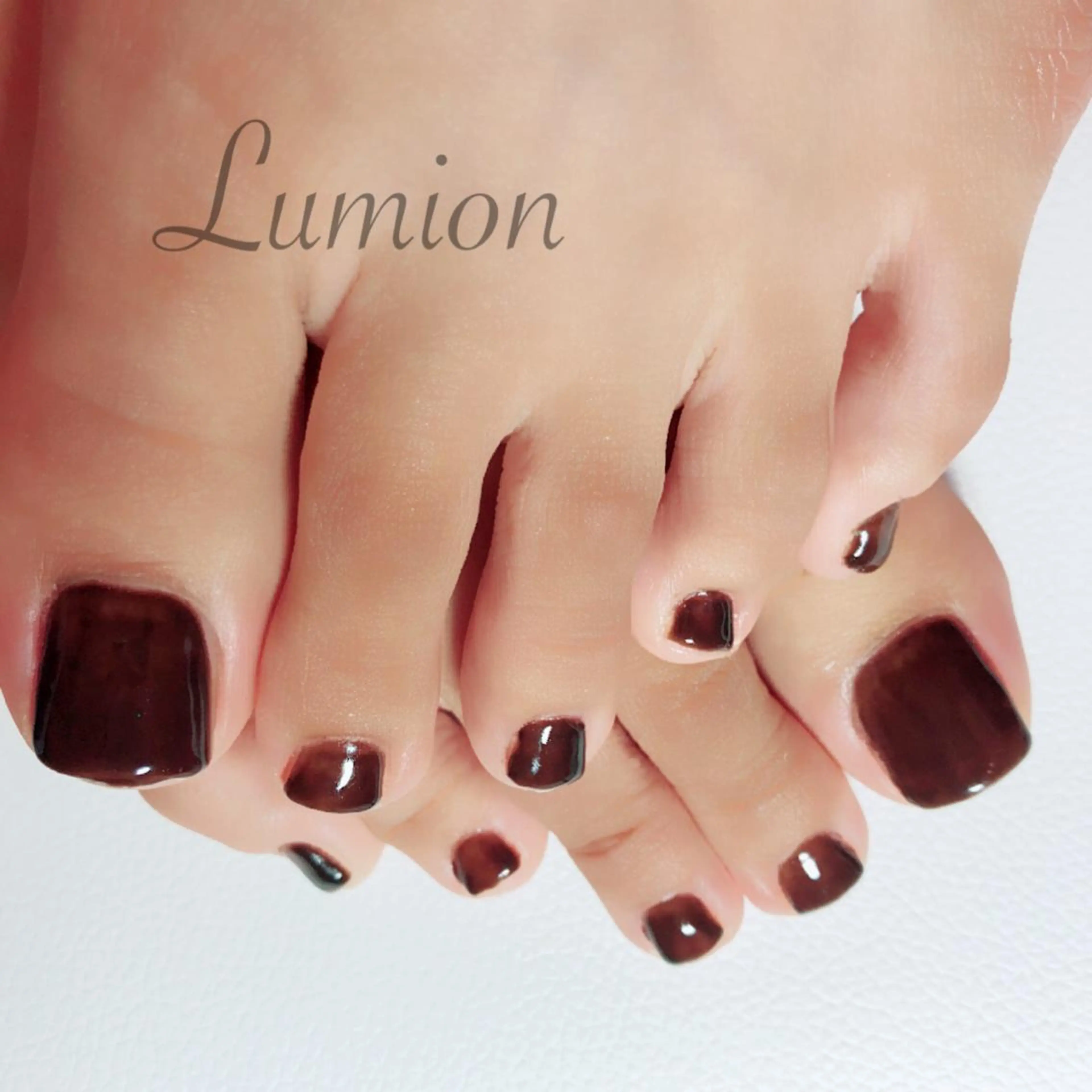 ネイル ブラウン フットネイル nailroom Lumionのネイルデザイン