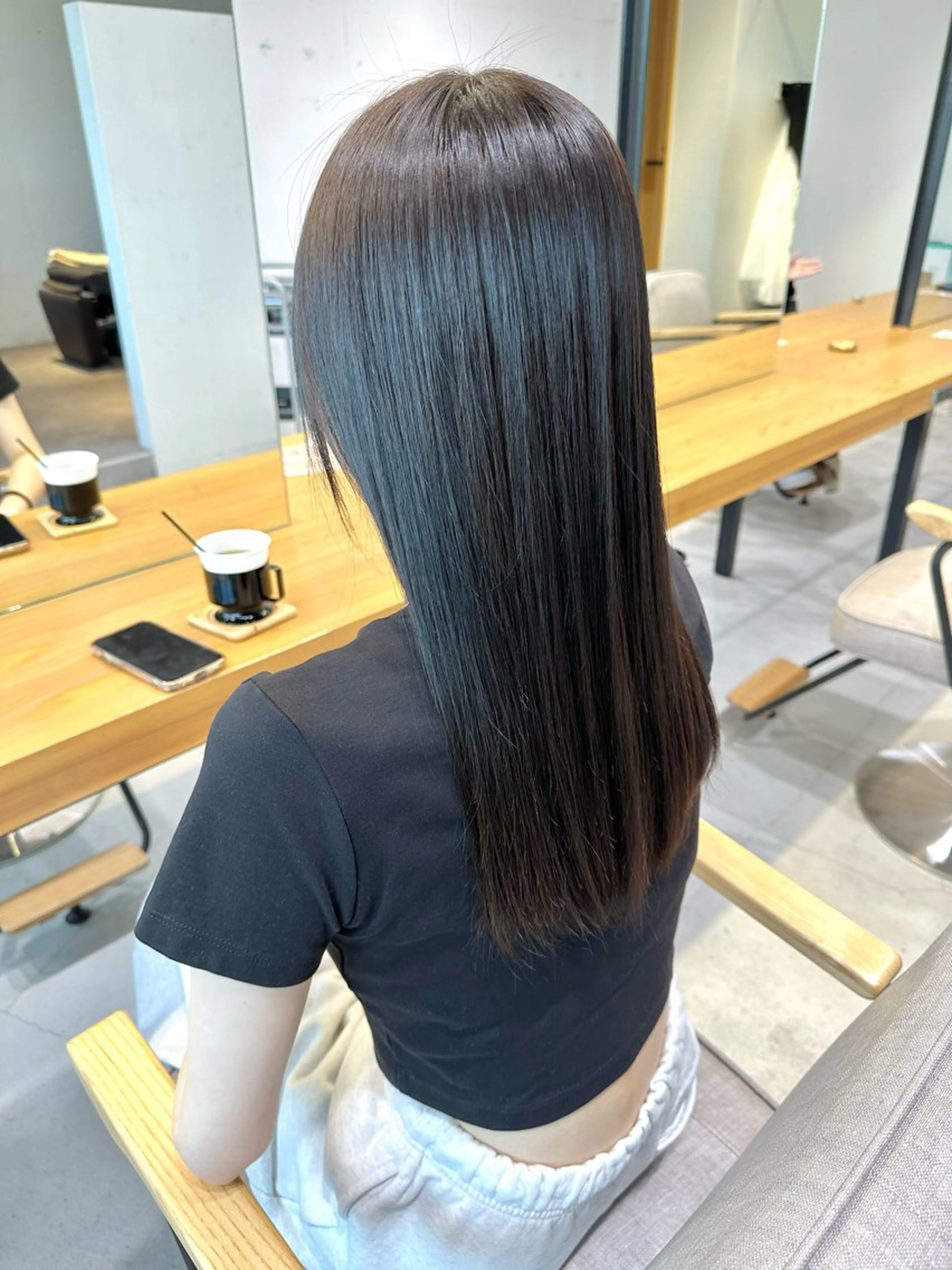 ロング カット ヘアカラー トリートメント 上野湧太 髪質改善/艶カラーのヘアスタイル