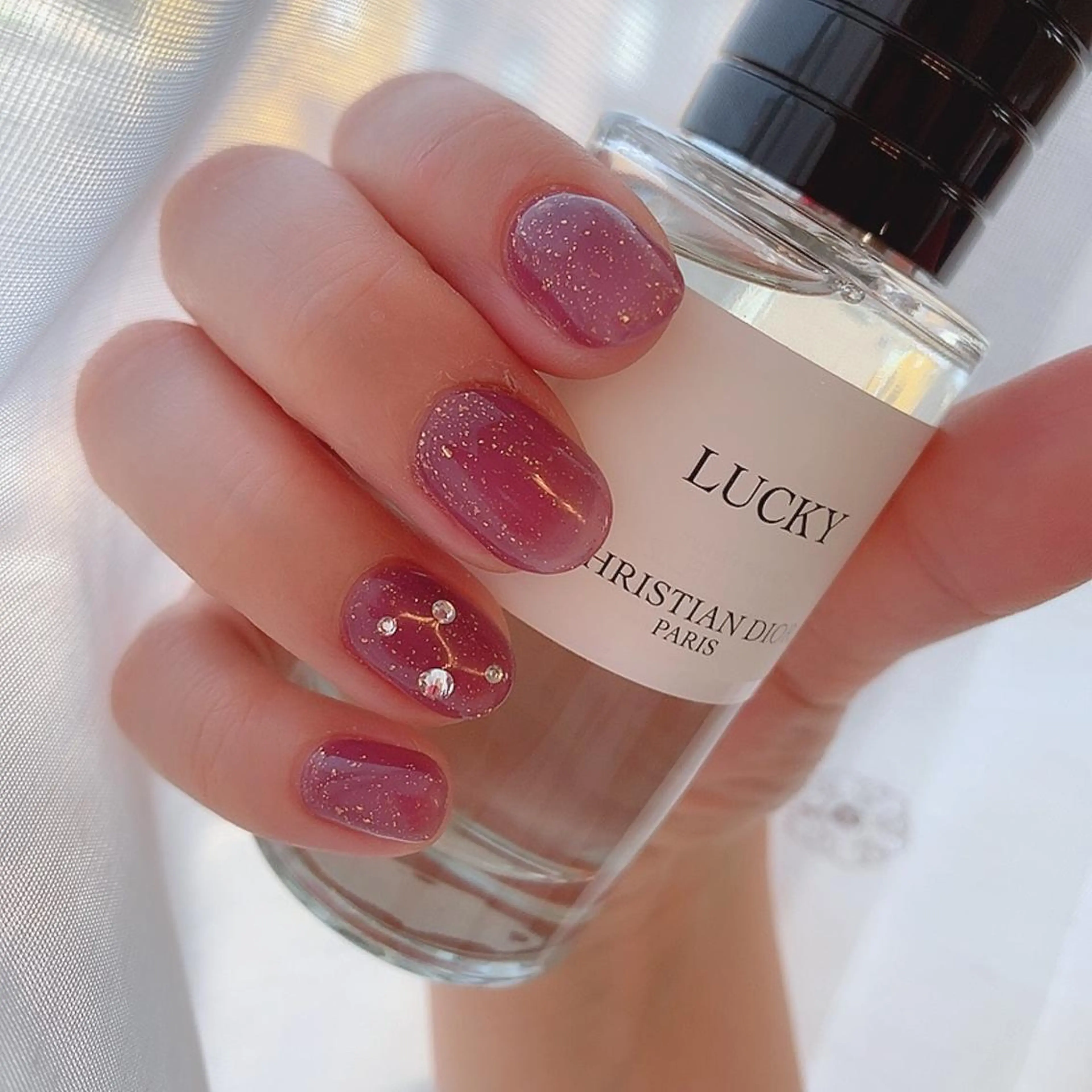 ネイル キラキラネイル nailsalon muguetのネイルデザイン