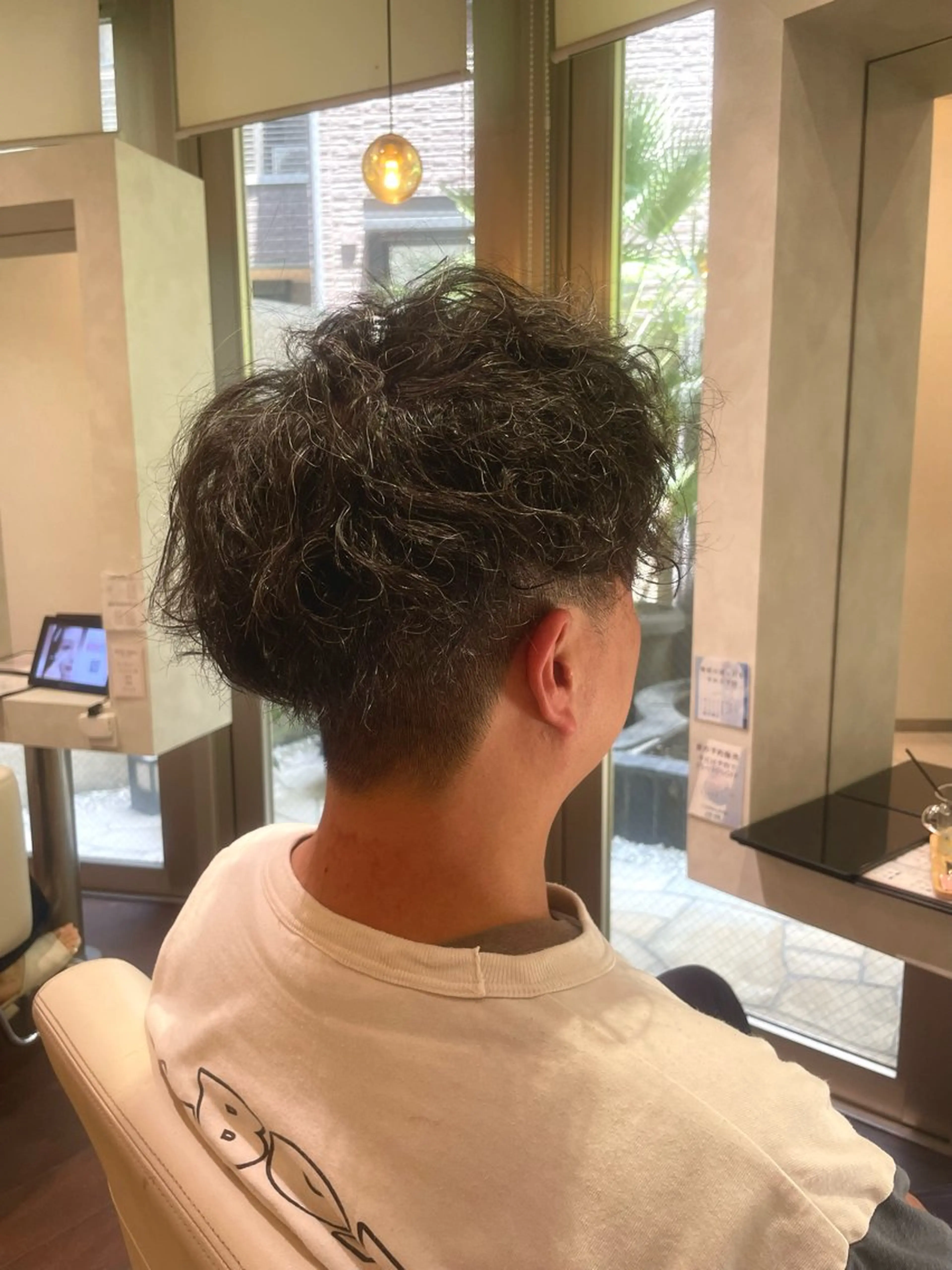 似合わせカット＋デザインパーマの写真