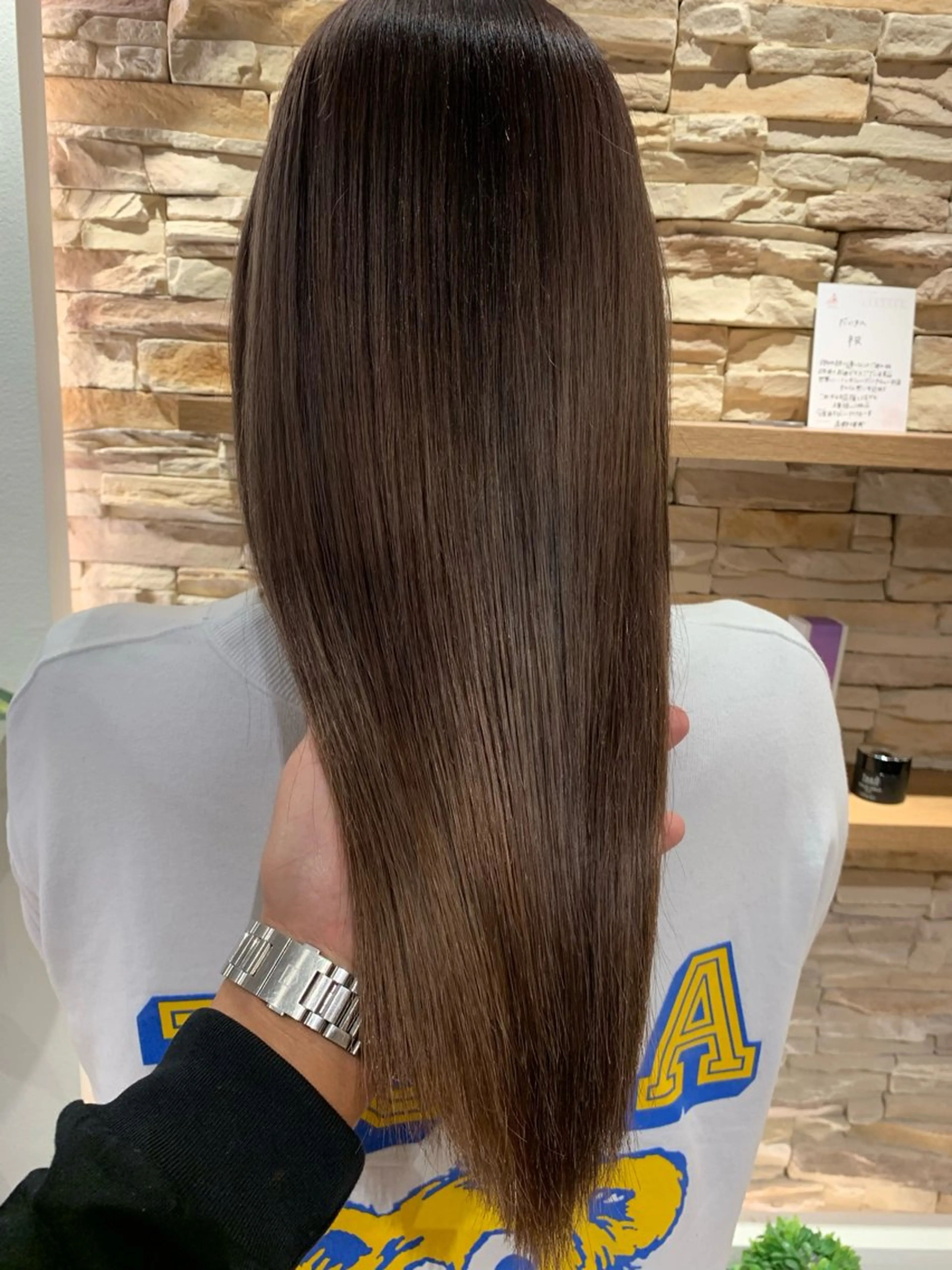 ウルトワトリートメント、ワンカラーの写真