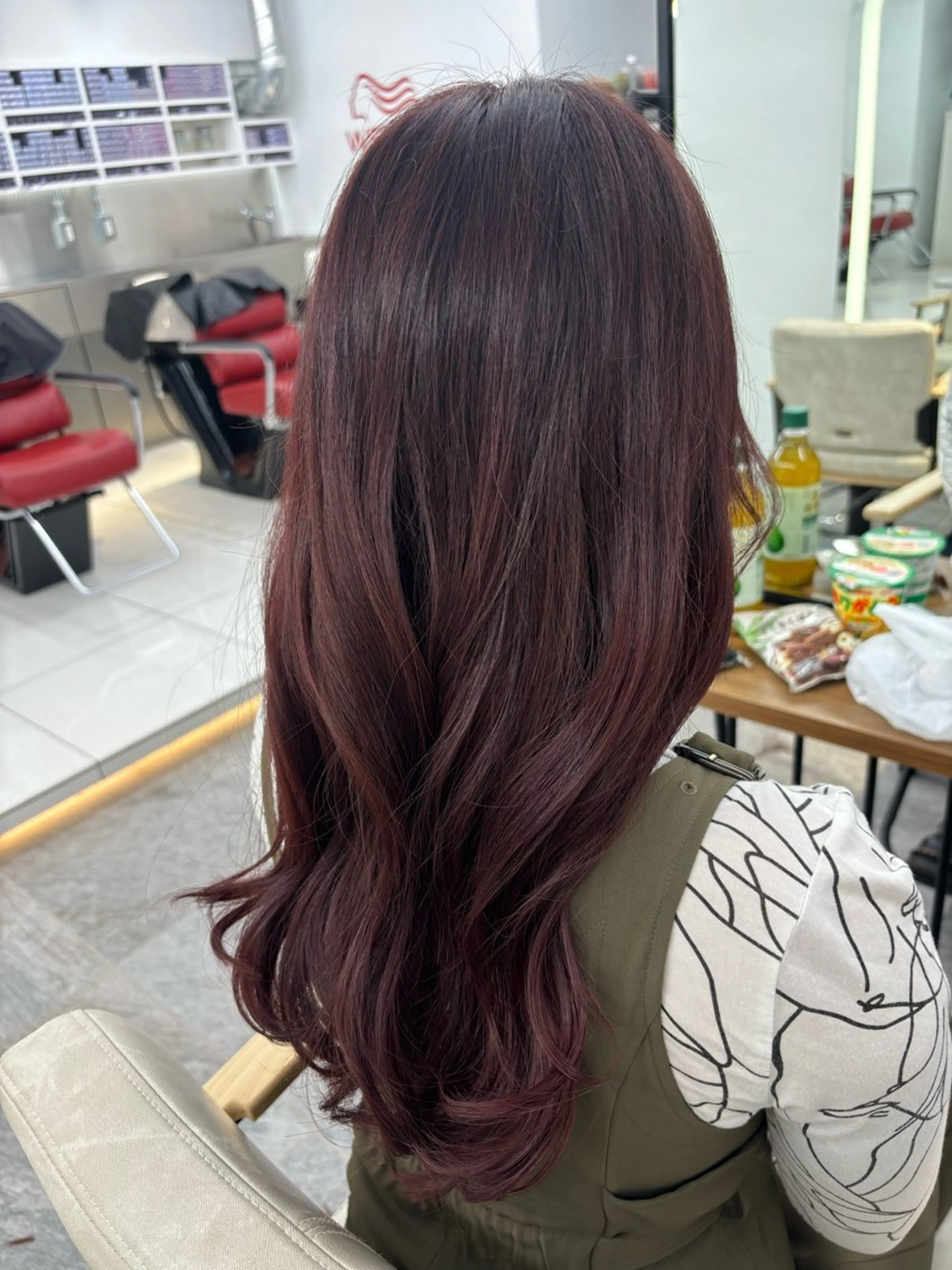 ロング カラー 透明感カラー イルミナカラー トリートメント 中谷 幸音のヘアスタイル