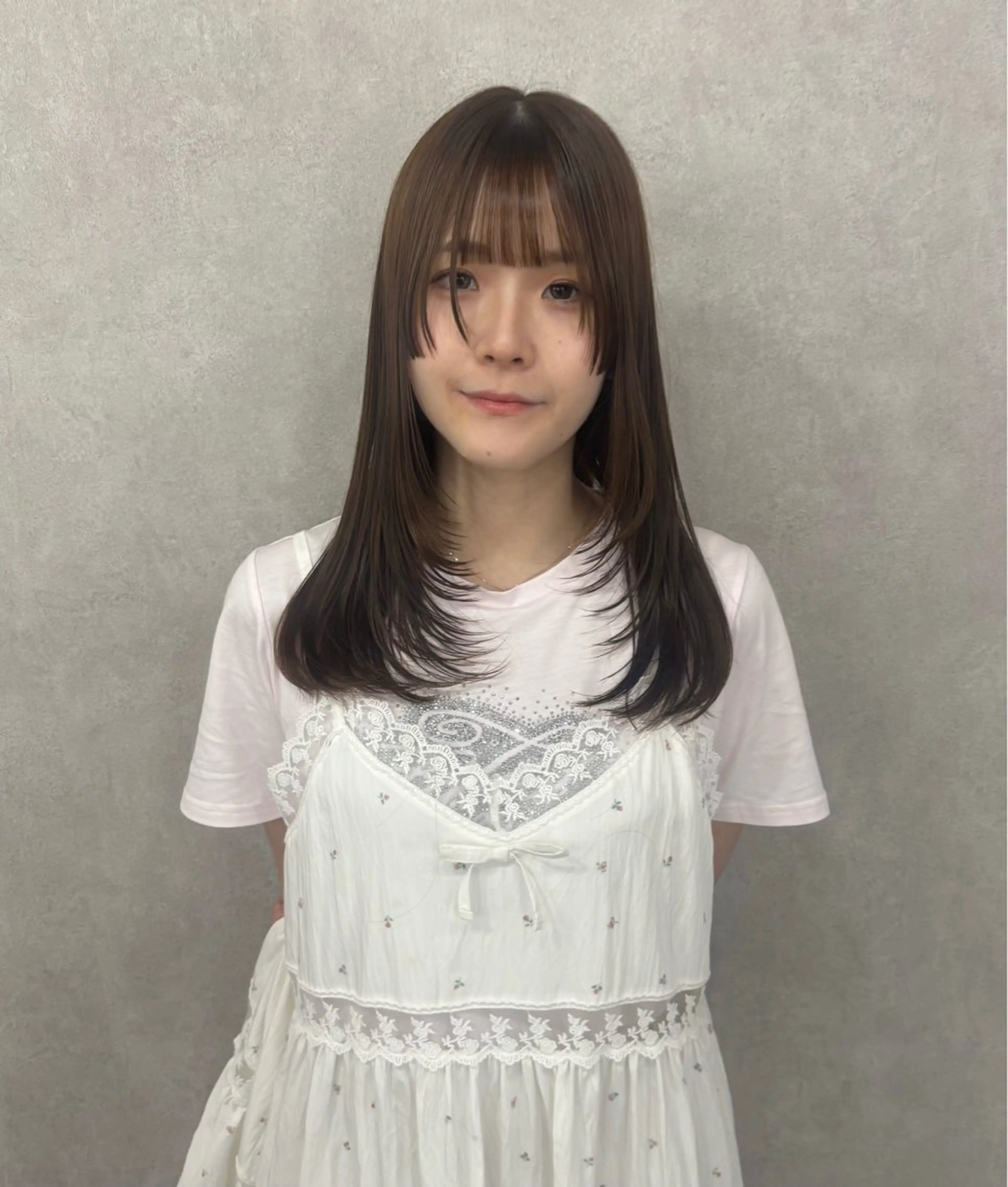 ロング カラー カット ヘアカラー トリートメント Megu/ベージュ/ 透明感カラーのヘアスタイル