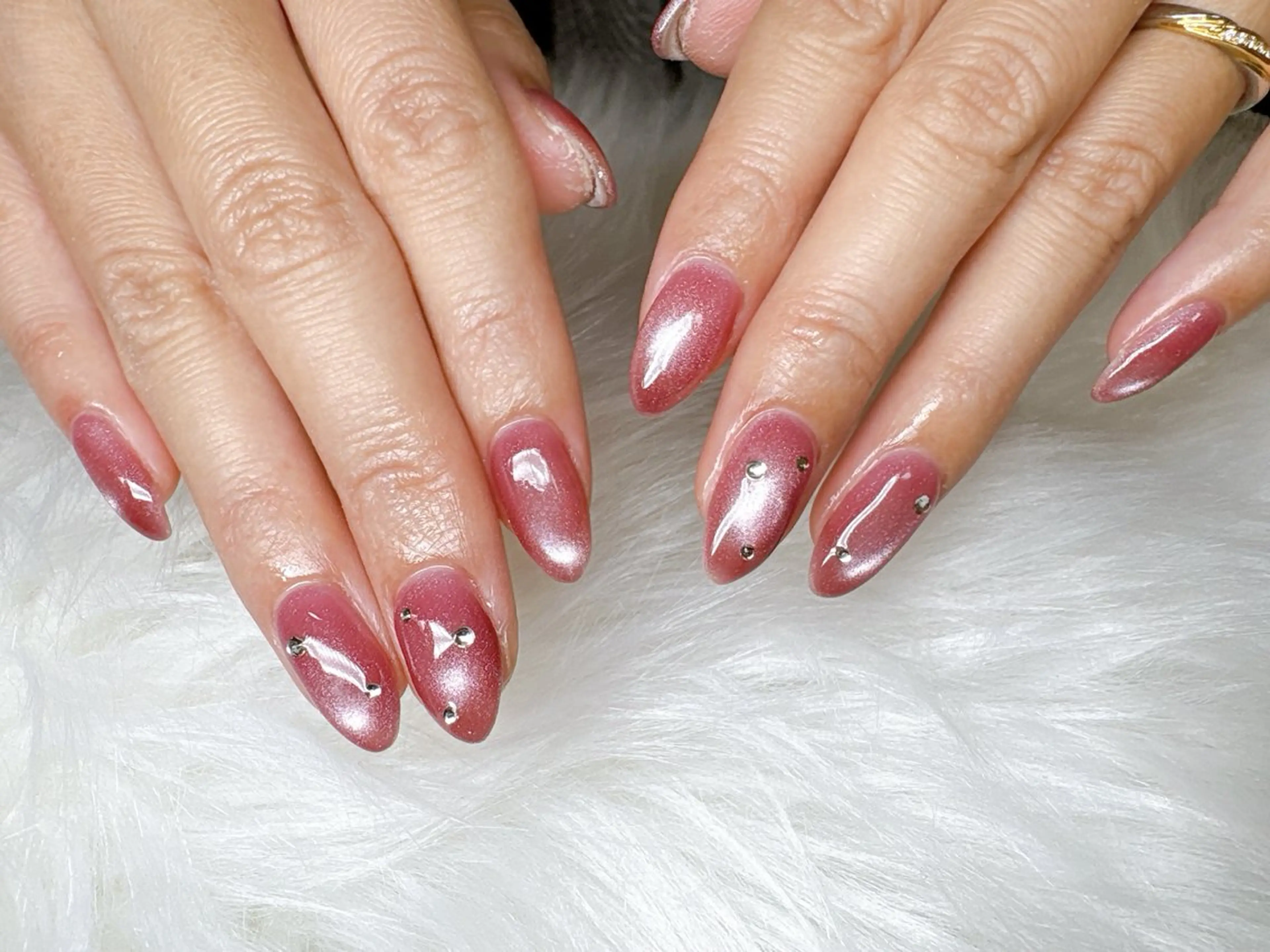 ネイル 寺山 千鶴のネイルデザイン